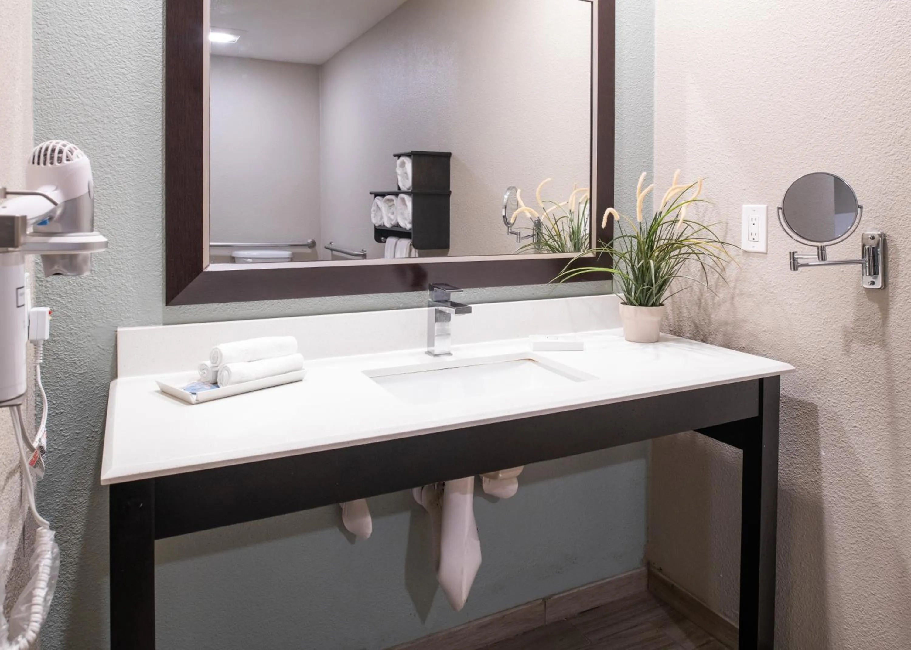 Toilet in Buck Meadows Lodge