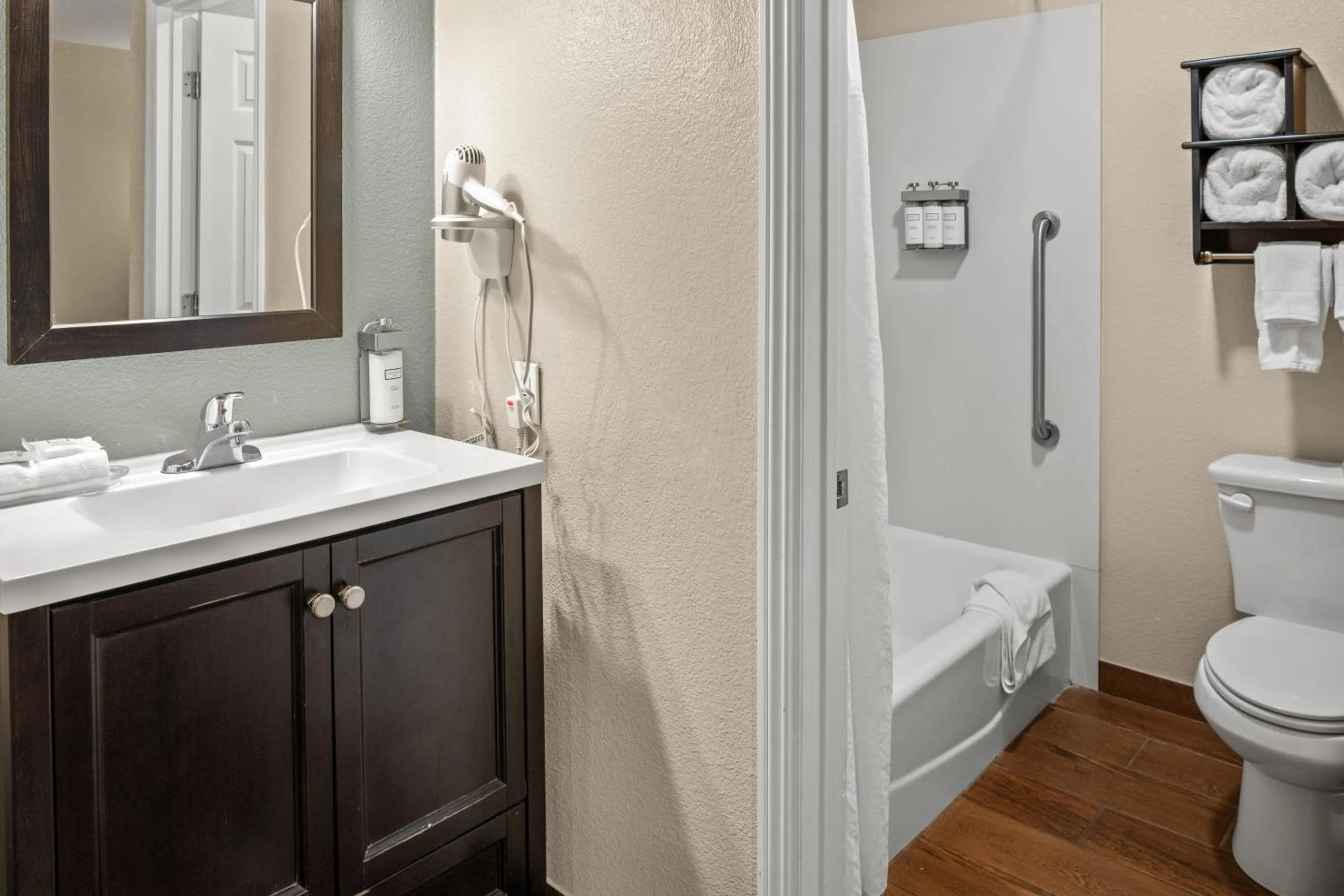 Toilet in Buck Meadows Lodge