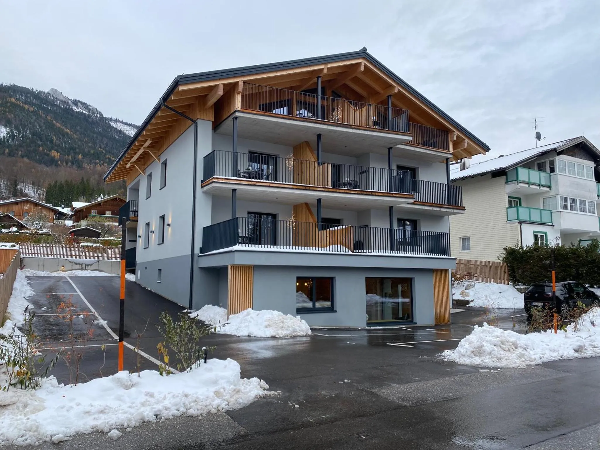 Property building in Wolf & Schaf Apartments