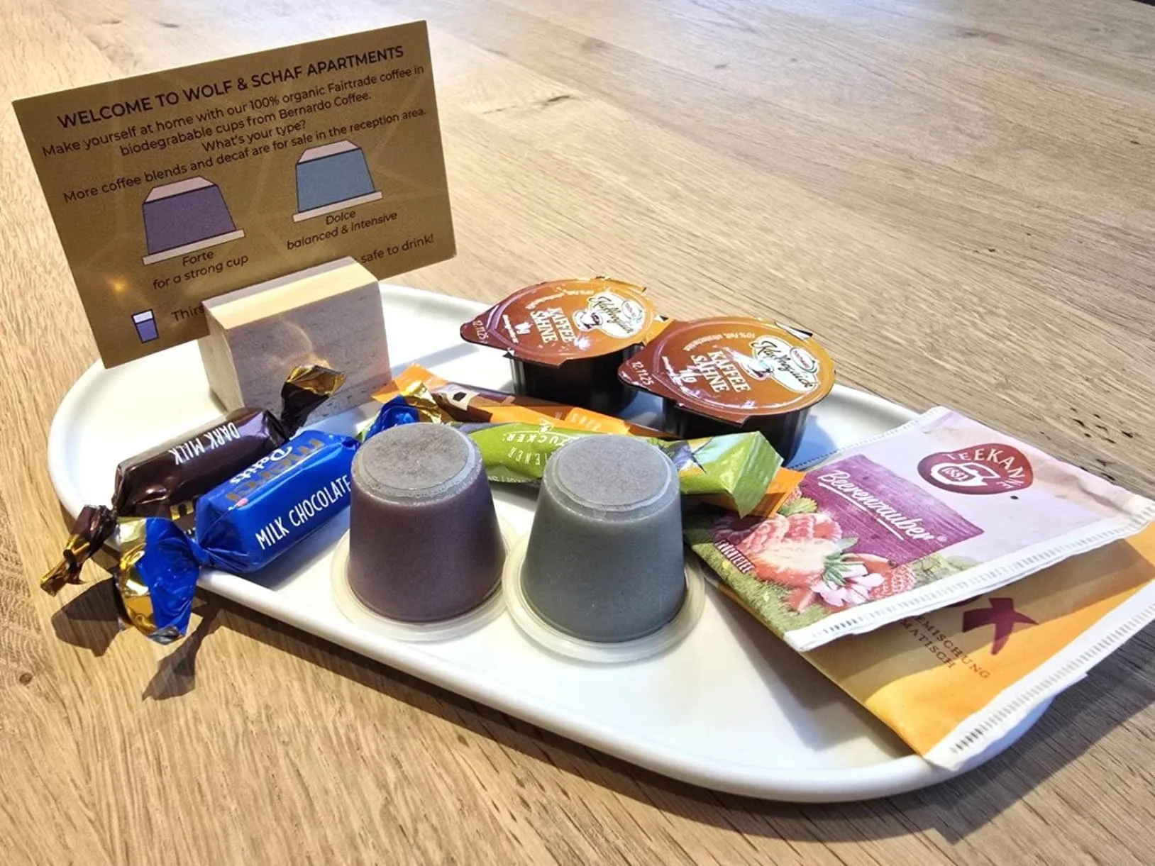 Coffee/tea facilities in Wolf & Schaf Apartments