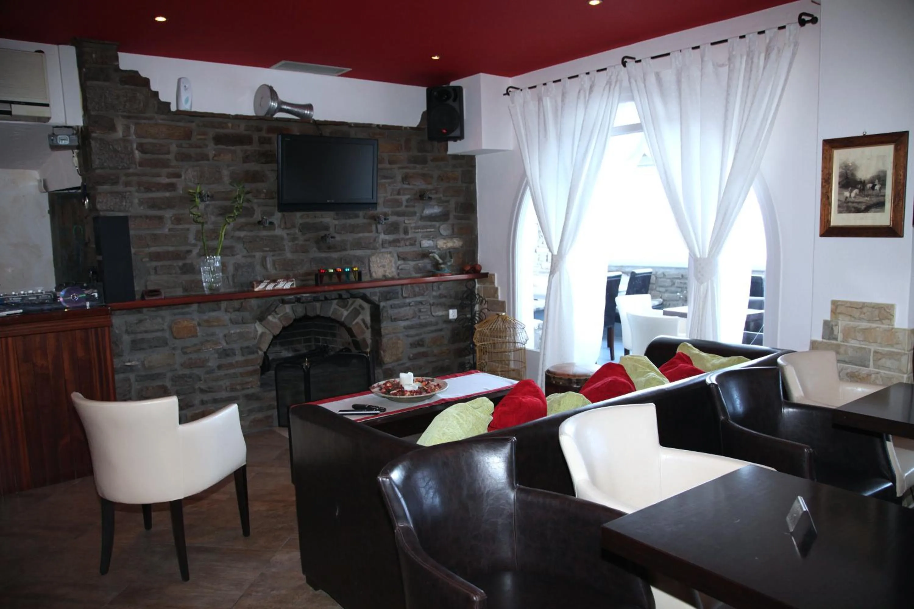 Lounge or bar in Nikolas Hotel