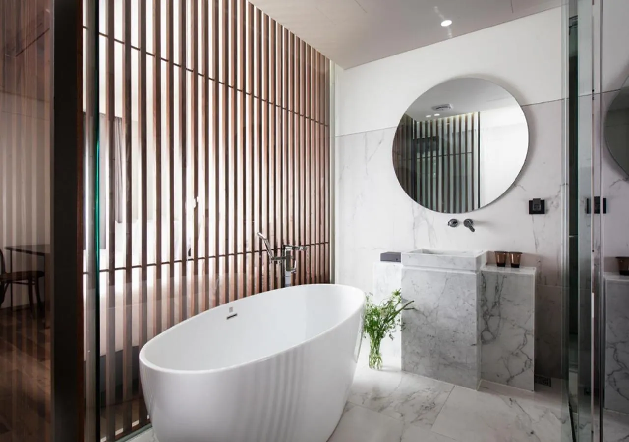 Bathroom in Park Marine Hotel