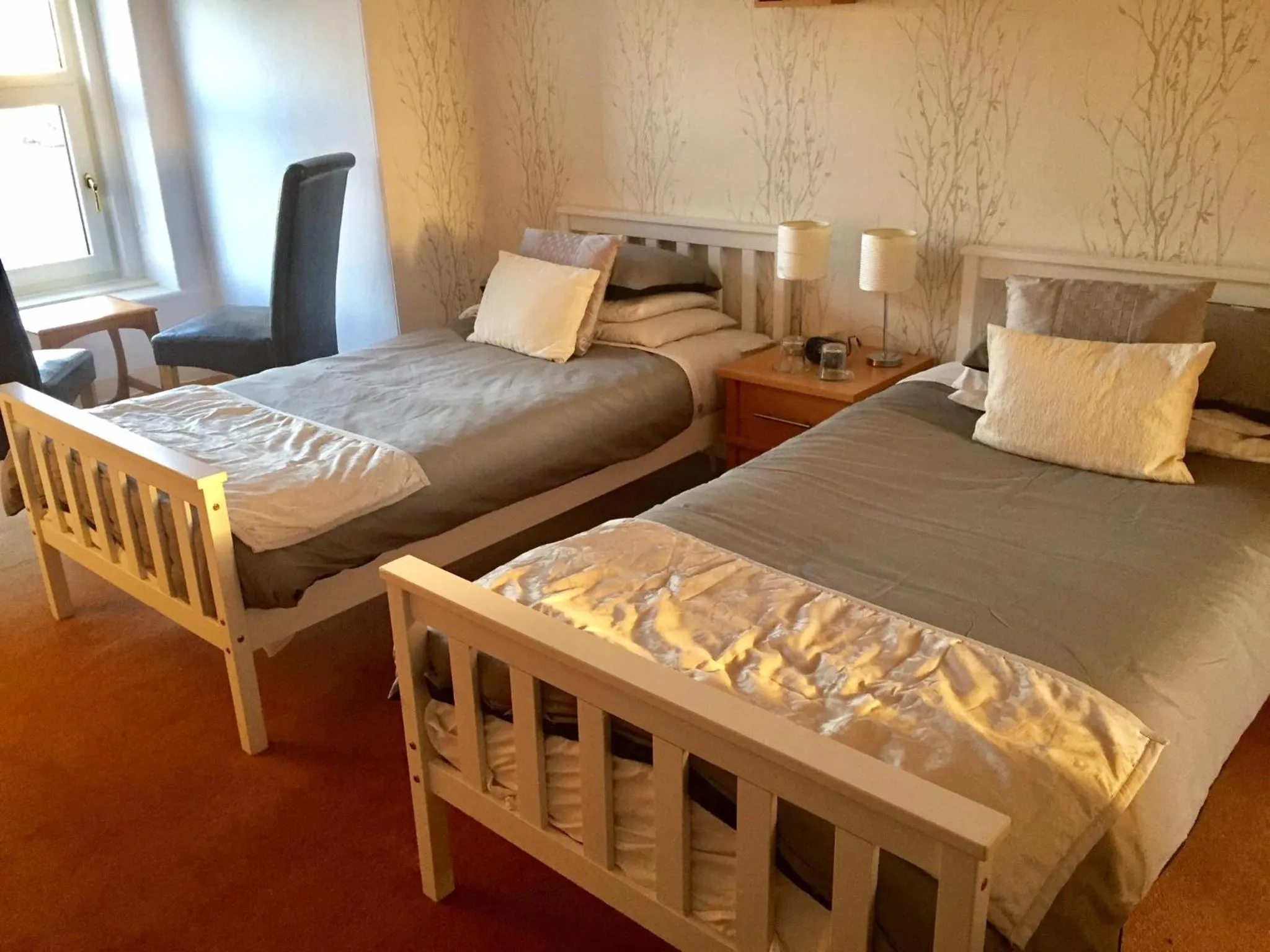 Bed in The Arrandale Hotel