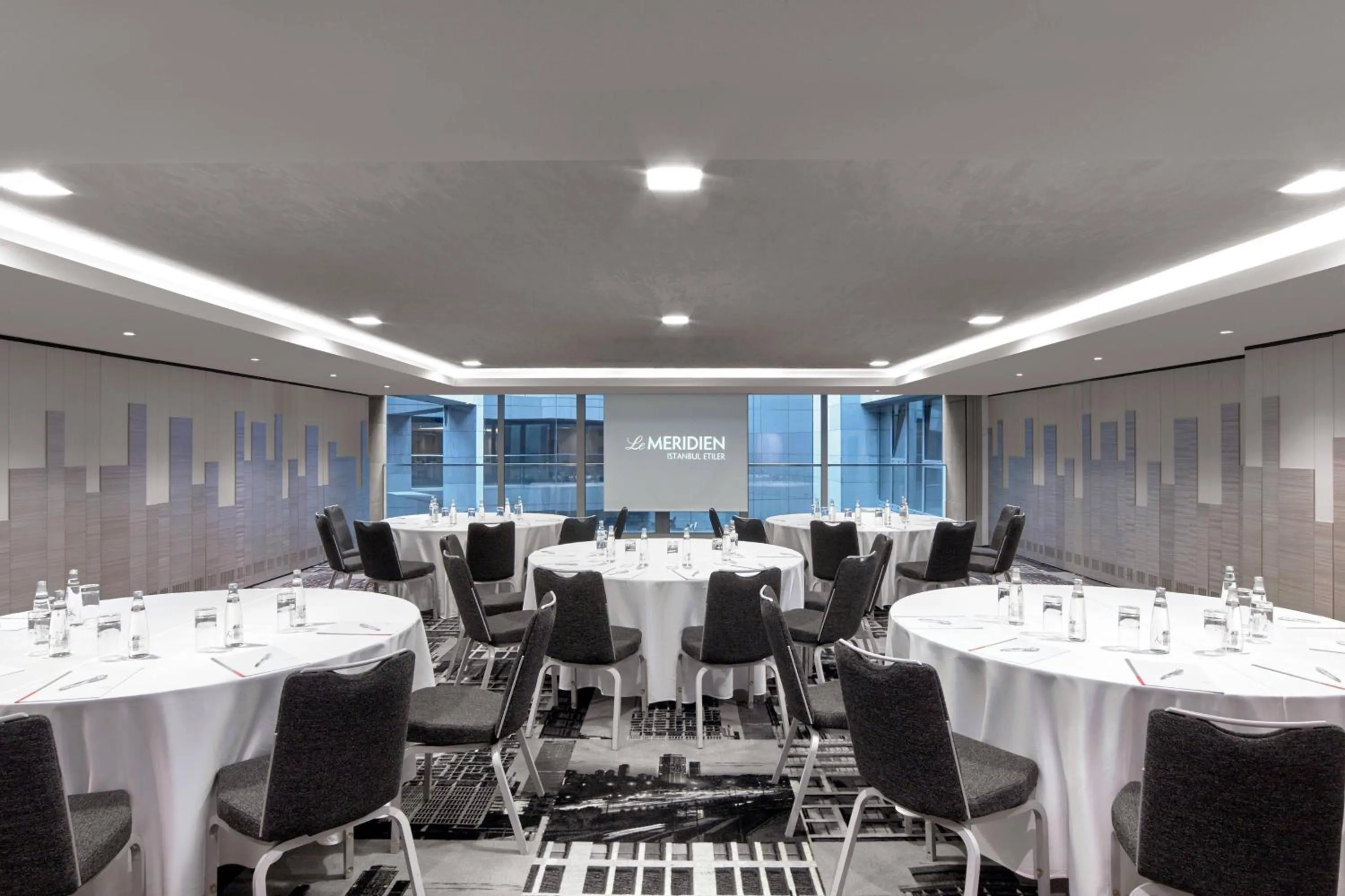 Meeting/conference room in Le Meridien Istanbul Etiler