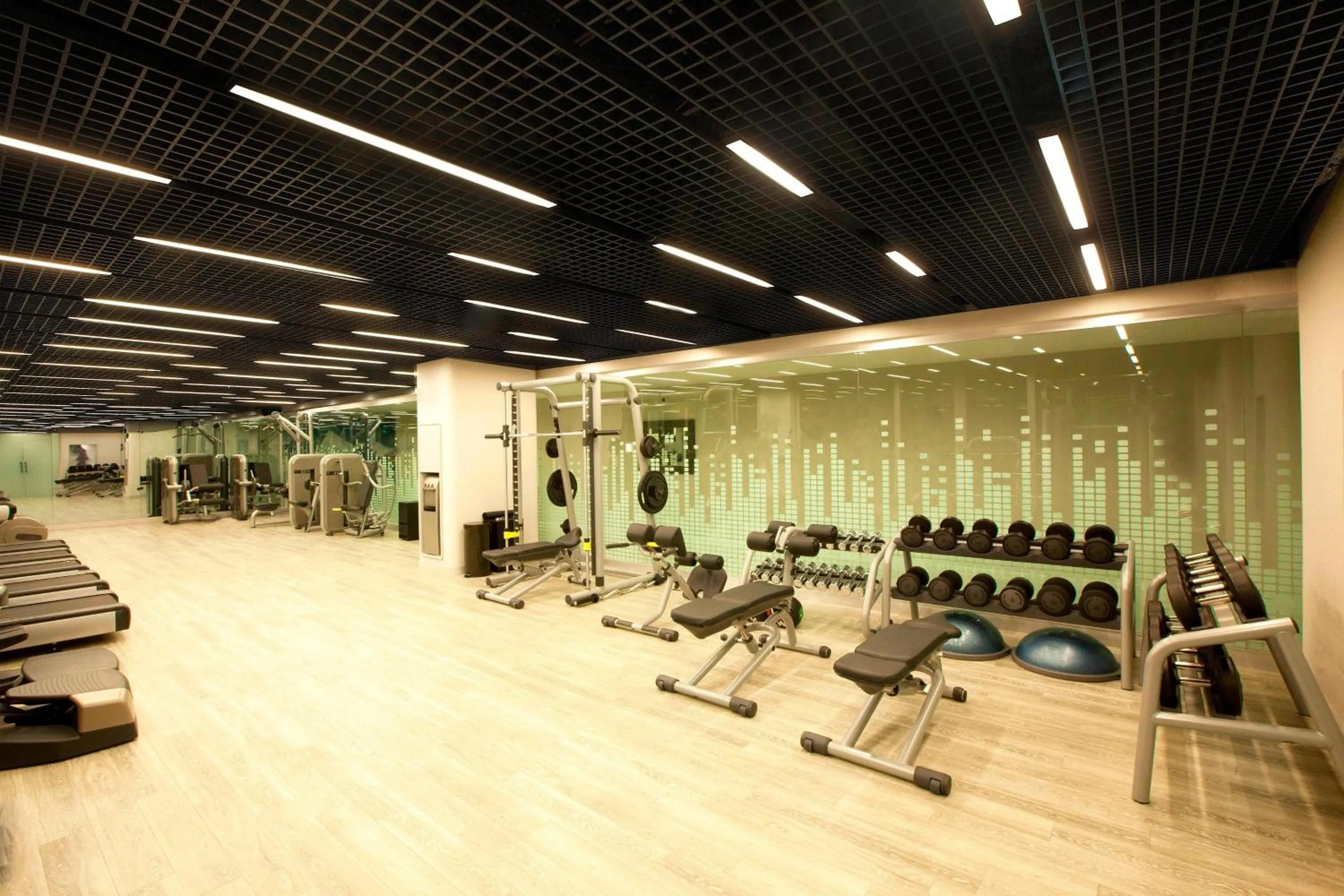 Fitness centre/facilities in Le Meridien Istanbul Etiler