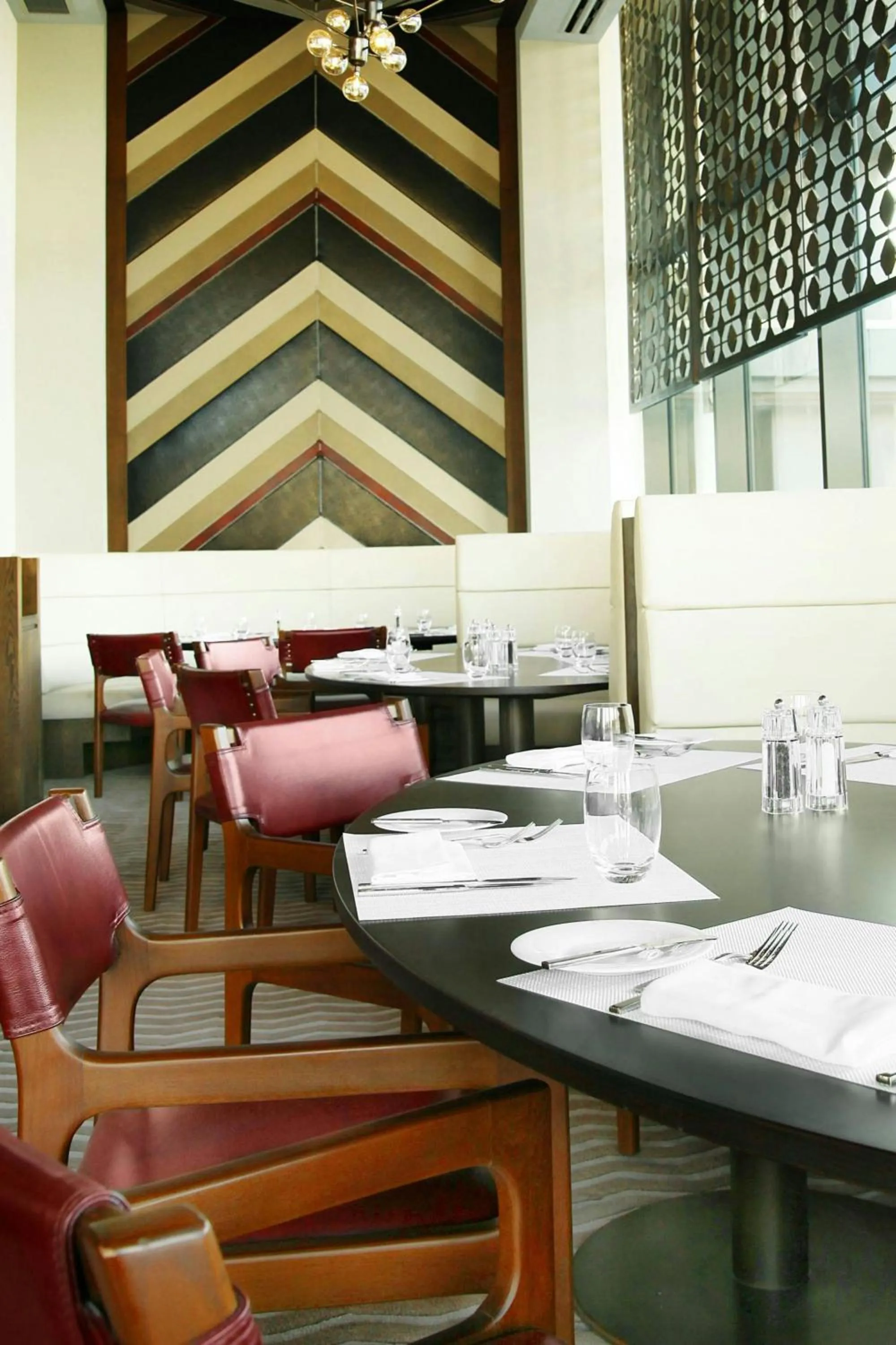 Restaurant/places to eat in Le Meridien Istanbul Etiler