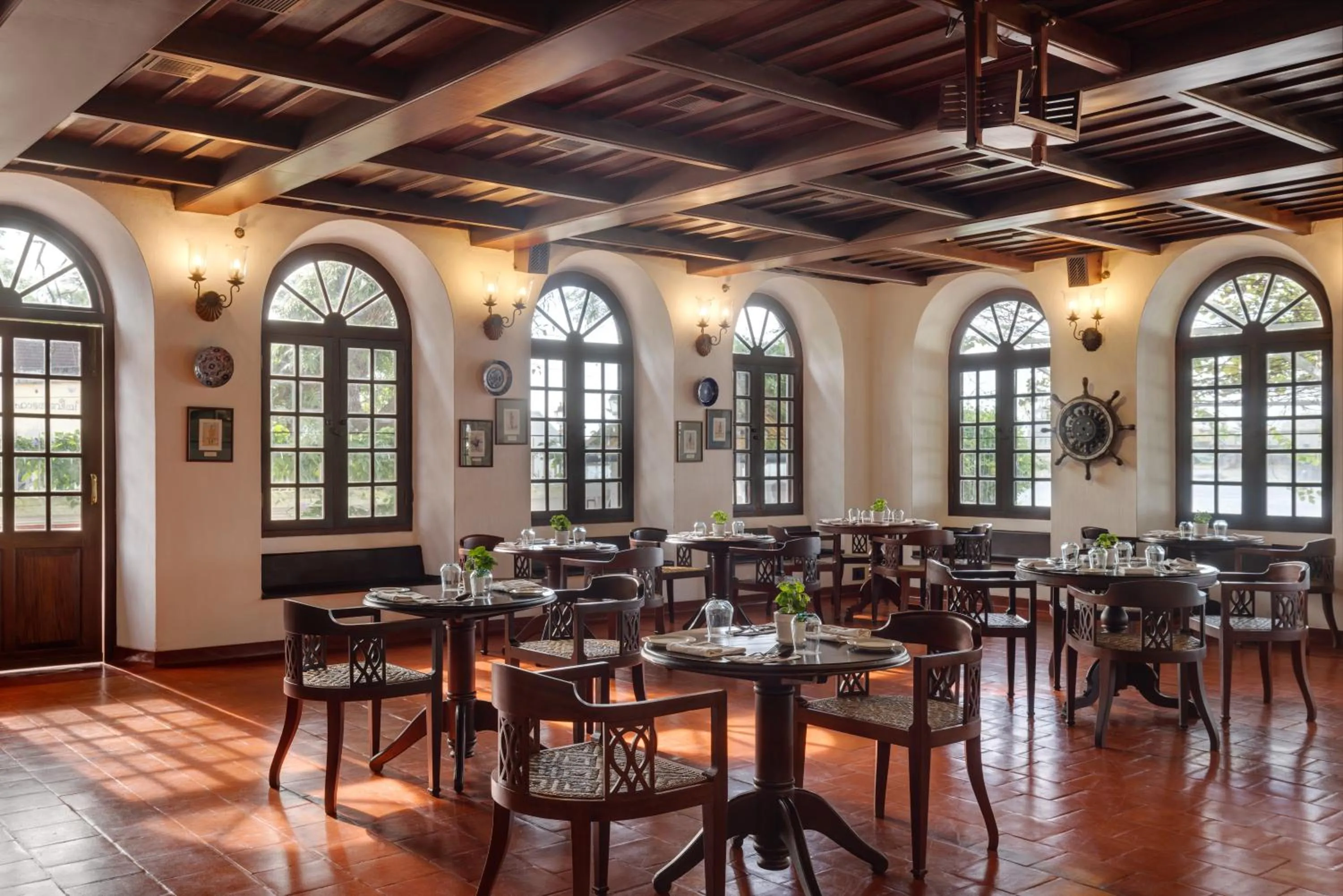 Dining area in Brunton Boatyard - A CGH Earth Experience