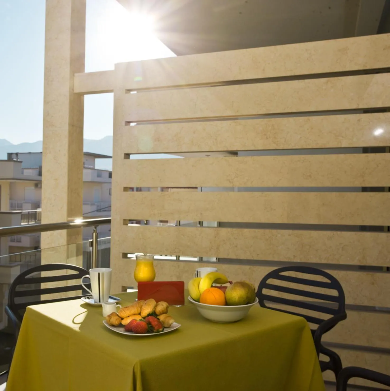 Day in Nefeli Apartments