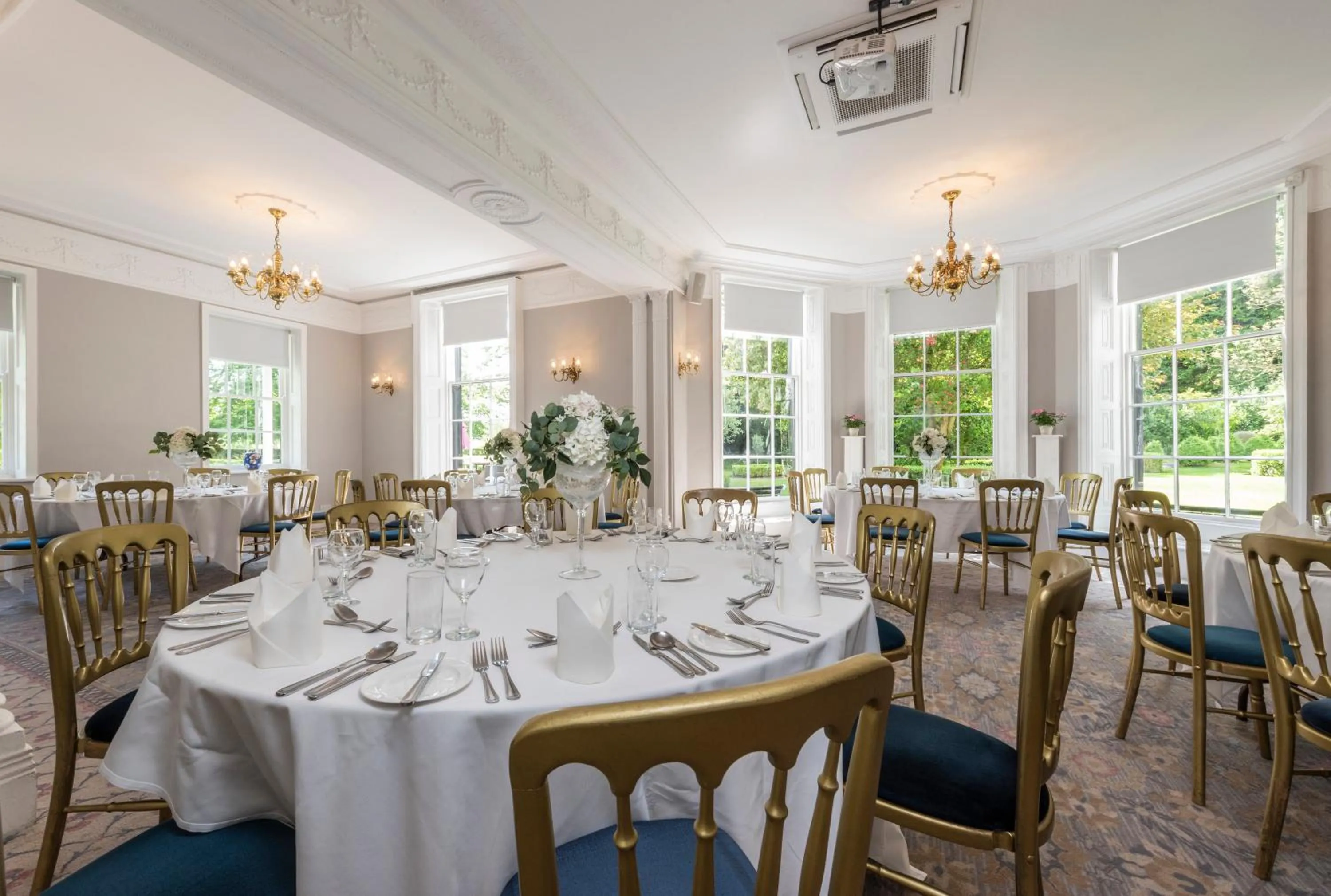 Restaurant/places to eat in Statham Lodge Hotel