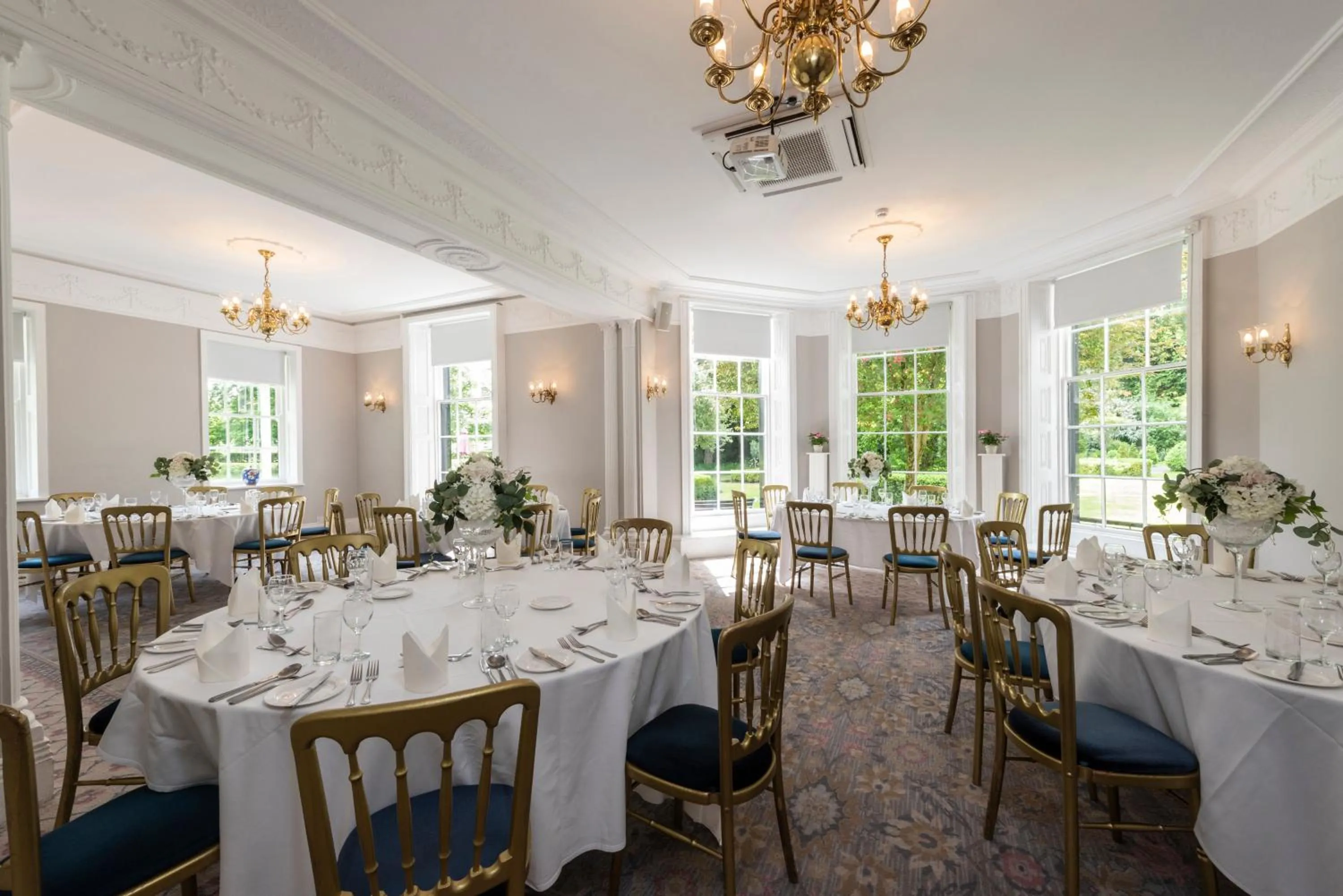 Restaurant/places to eat in Statham Lodge Hotel