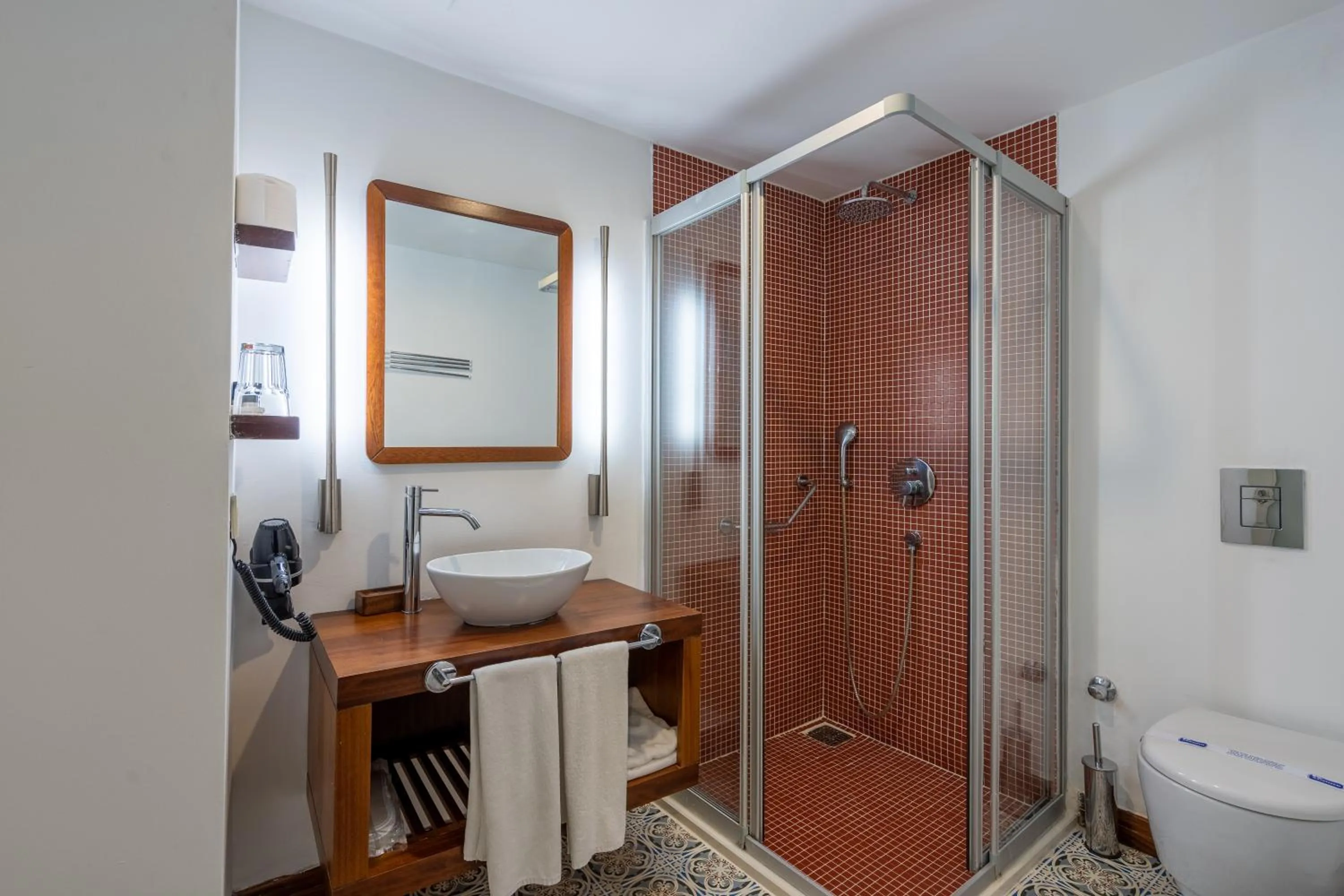 Bathroom in Puding Hotel