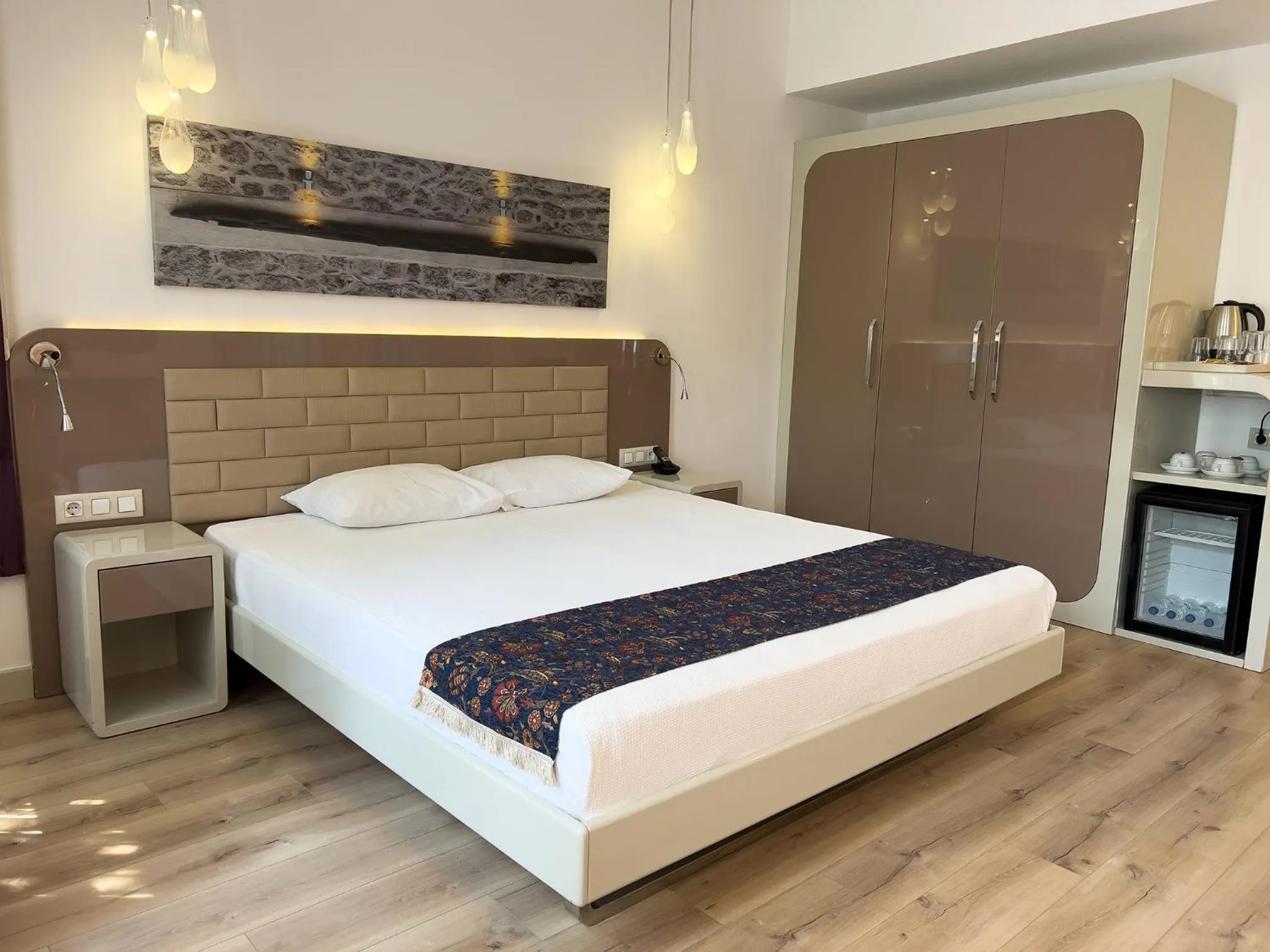 Massage, Bed in Puding Hotel