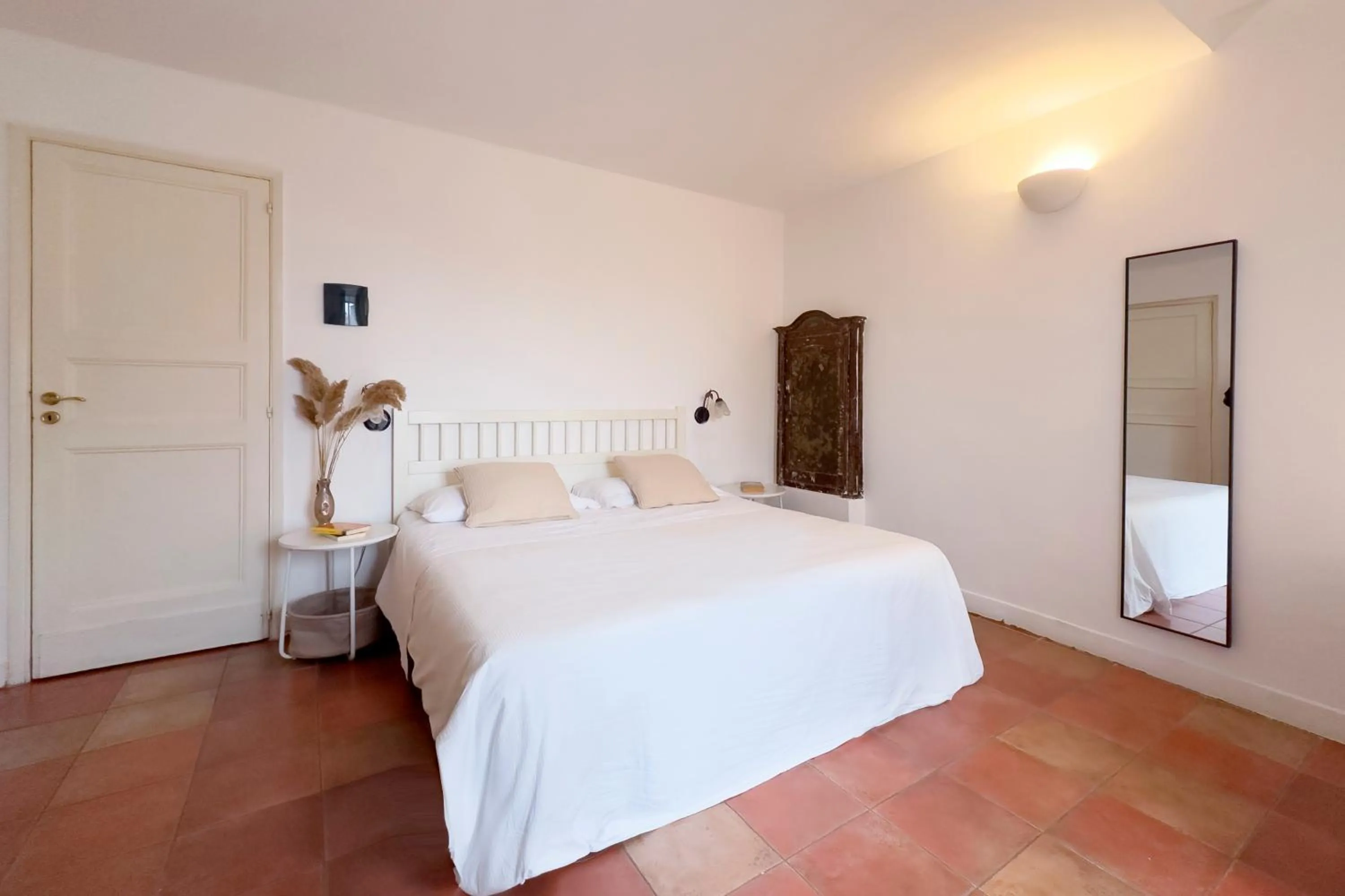 Photo of the whole room, Bed in Antica Dimora Caruso