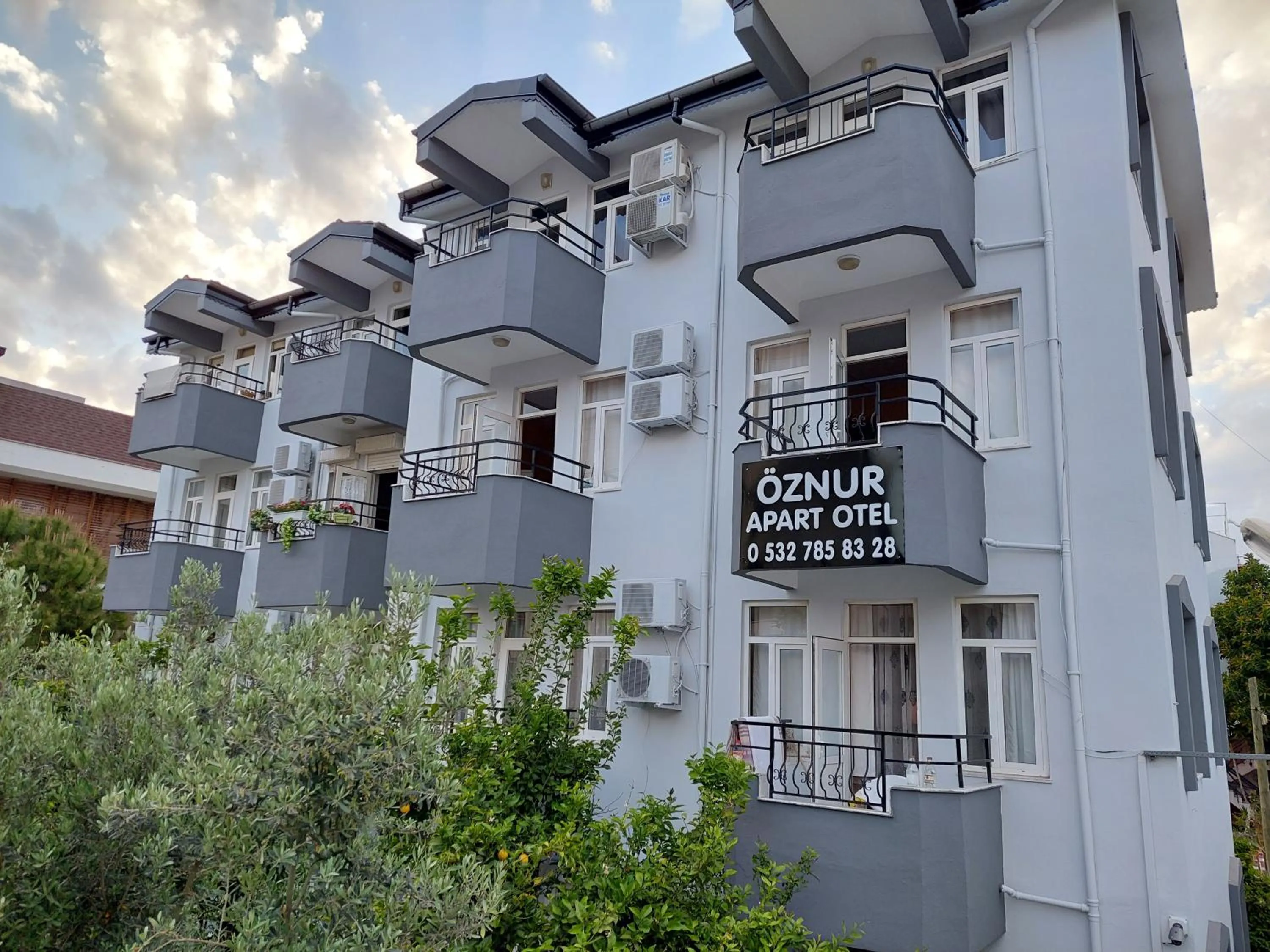 ÖZNUR APART OTEL