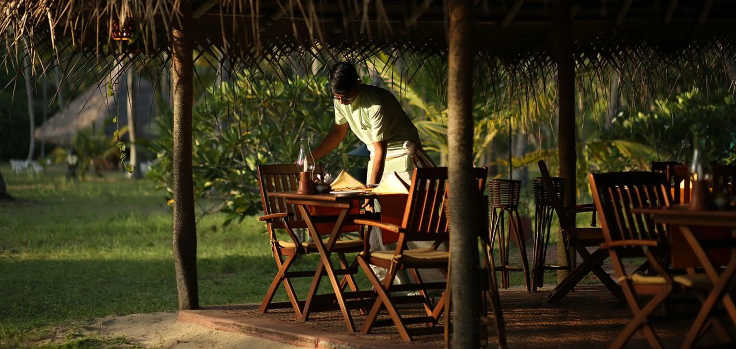 Restaurant/places to eat in Marari Beach Resort Alleppey - A CGH Earth Experience