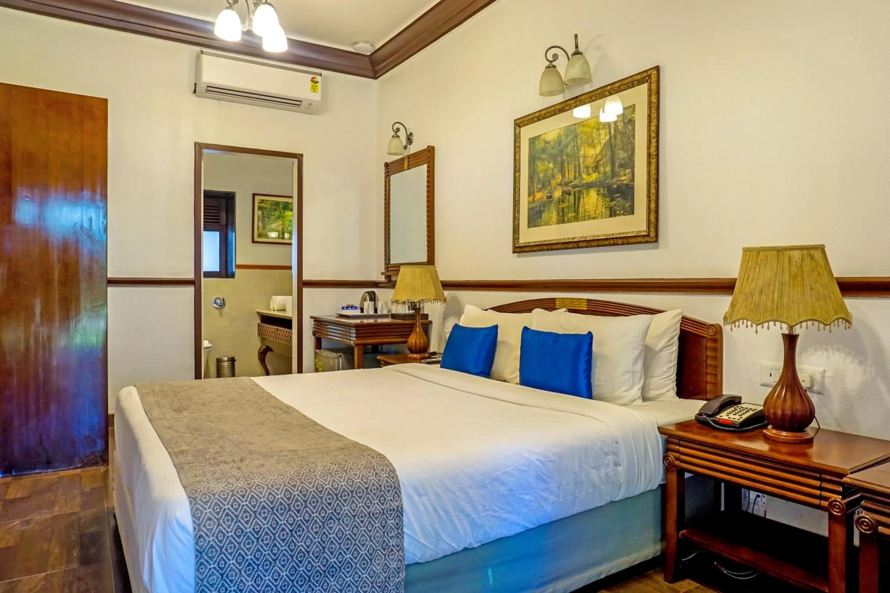 Superior Room in Chambers Mahabaleshwar, A Club Mahindra Associate Resort