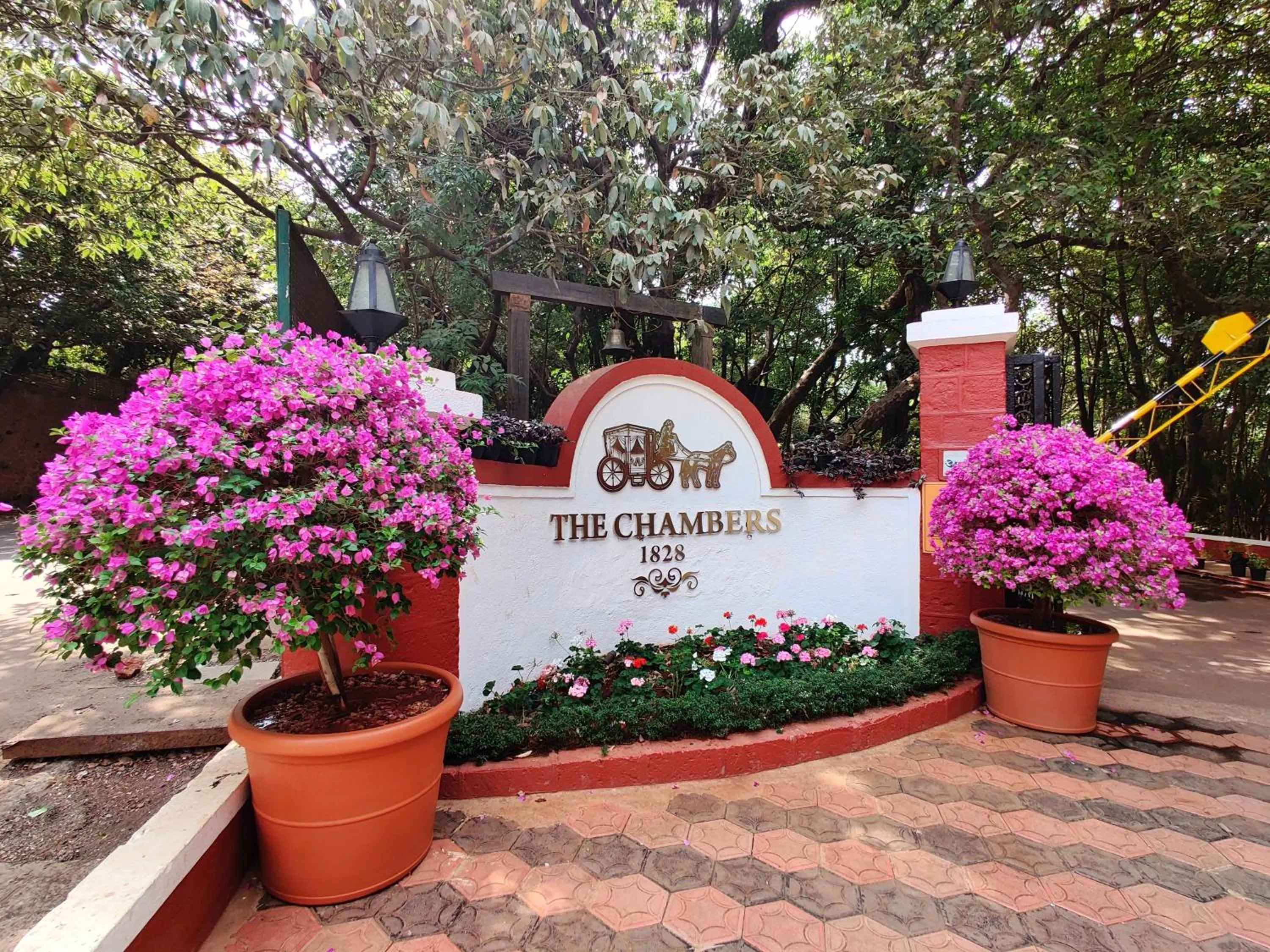 Facade/entrance in Chambers Mahabaleshwar, A Club Mahindra Associate Resort