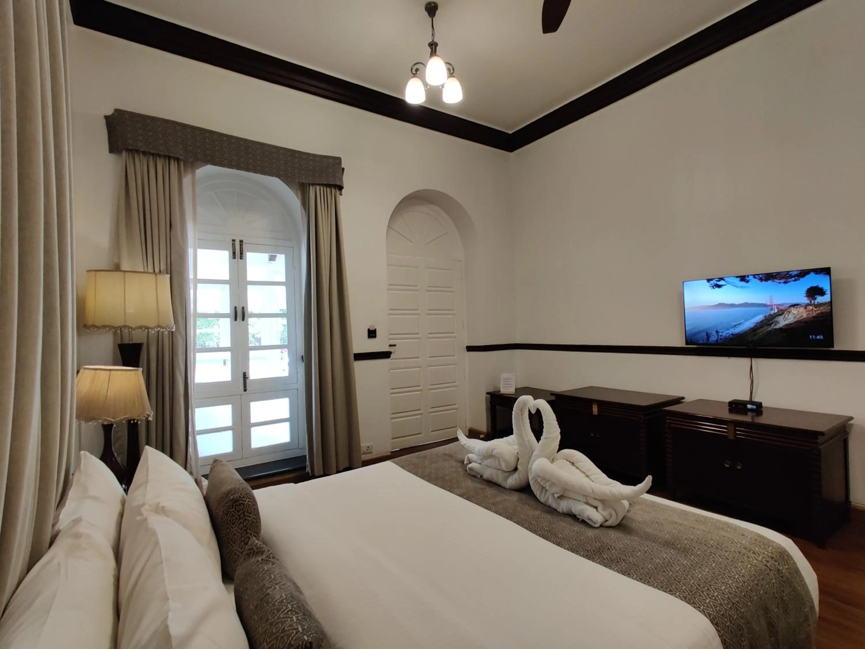 Bed in Chambers Mahabaleshwar, A Club Mahindra Associate Resort