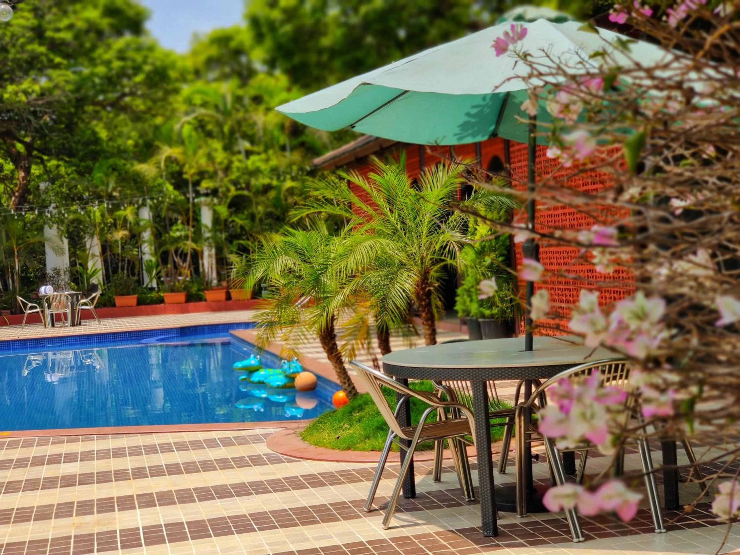 Swimming pool in Chambers Mahabaleshwar, A Club Mahindra Associate Resort
