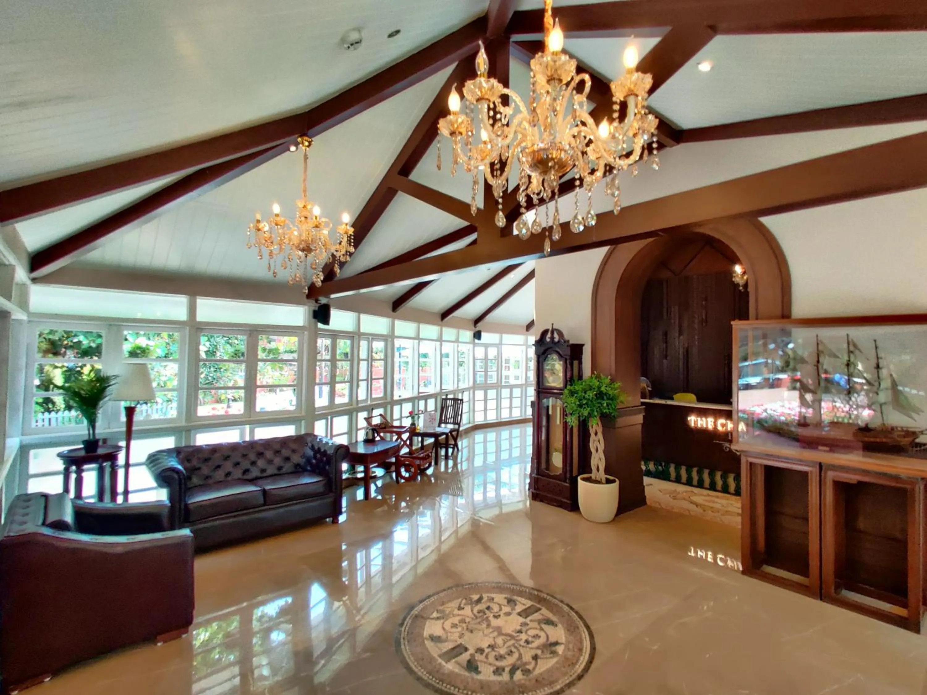Lobby or reception in Chambers Mahabaleshwar, A Club Mahindra Associate Resort