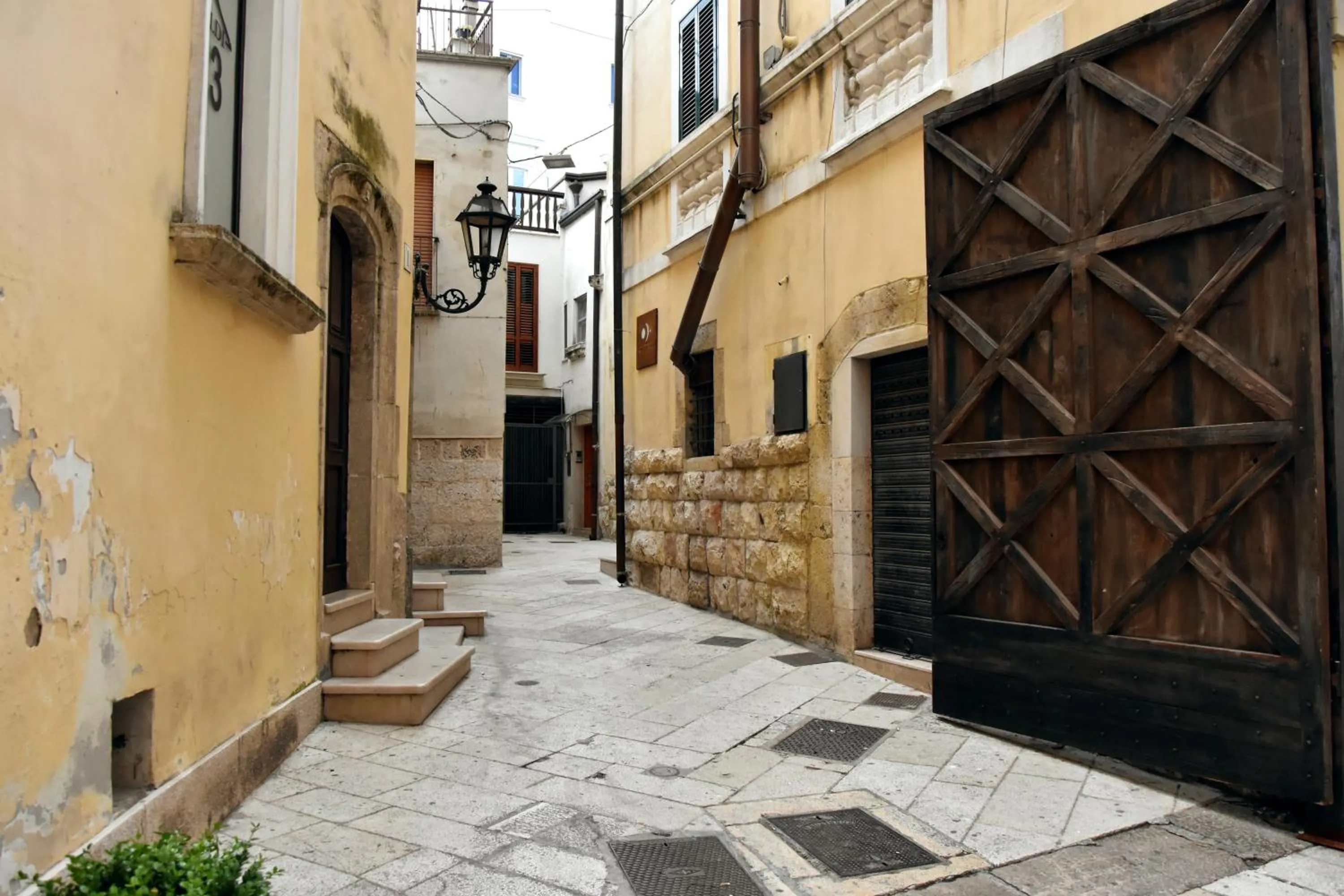 Property building in XVIII Arcano