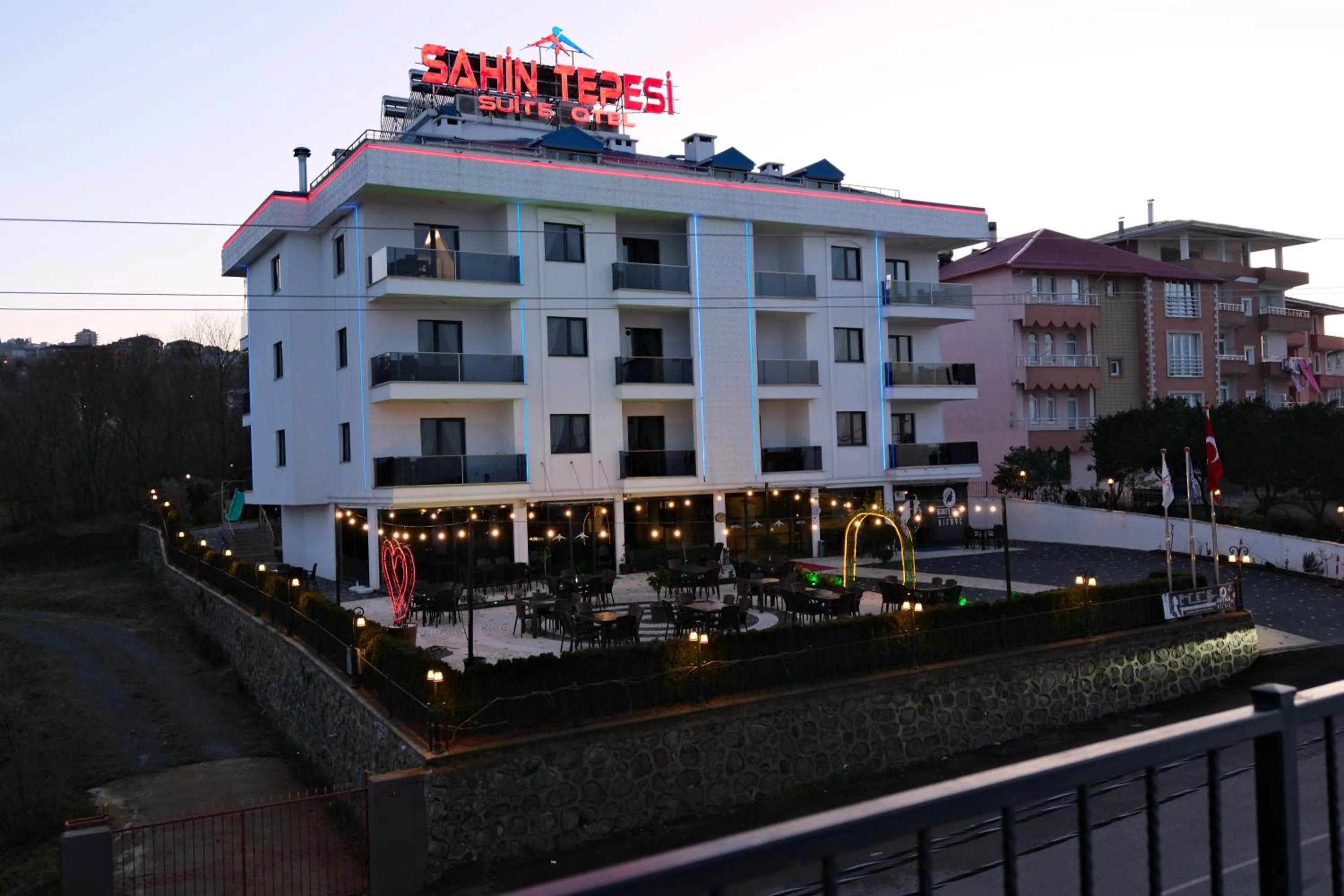 Property building in Şahin Tepesi Suite Otel