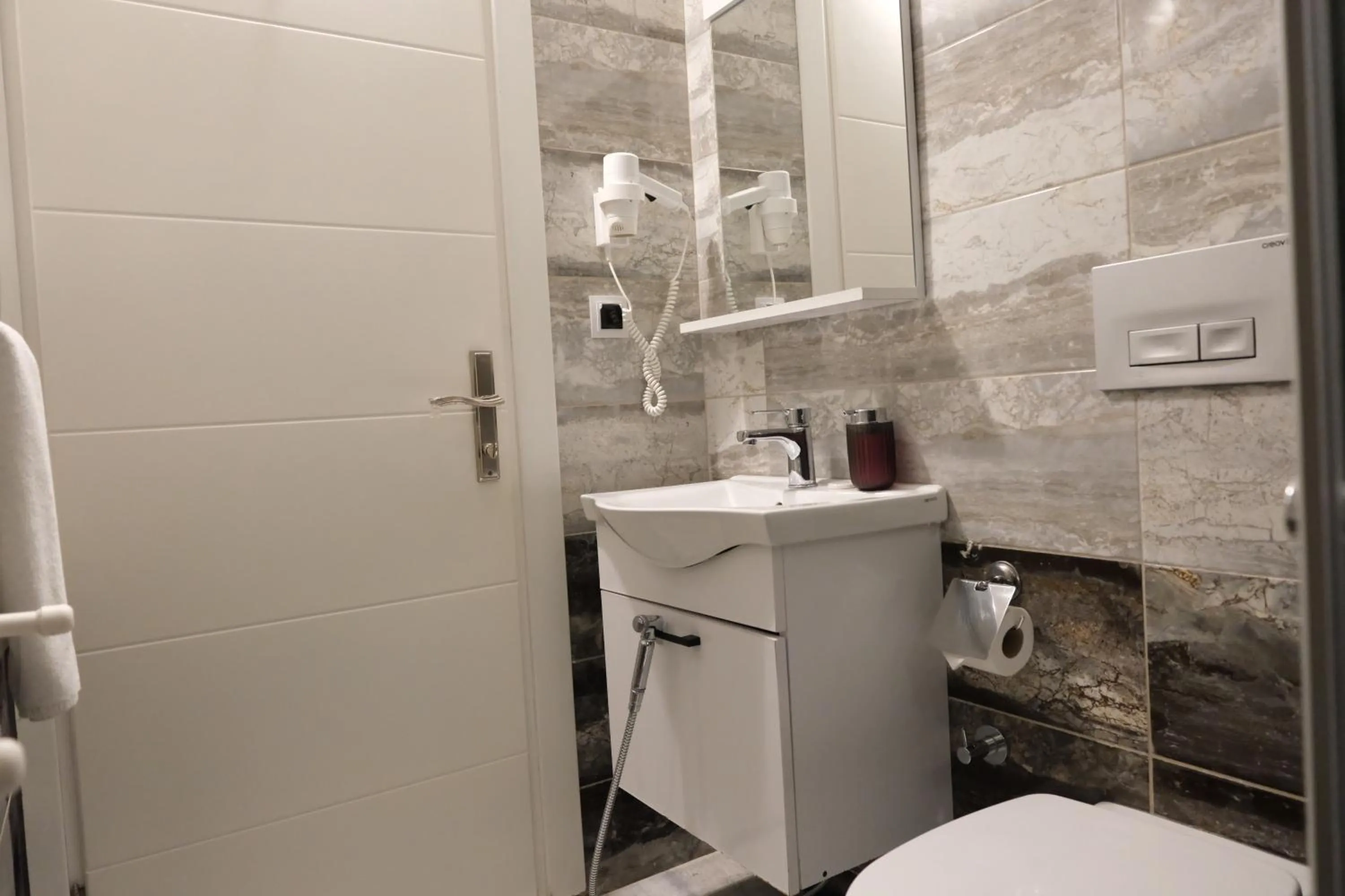 Shower in Şahin Tepesi Suite Otel