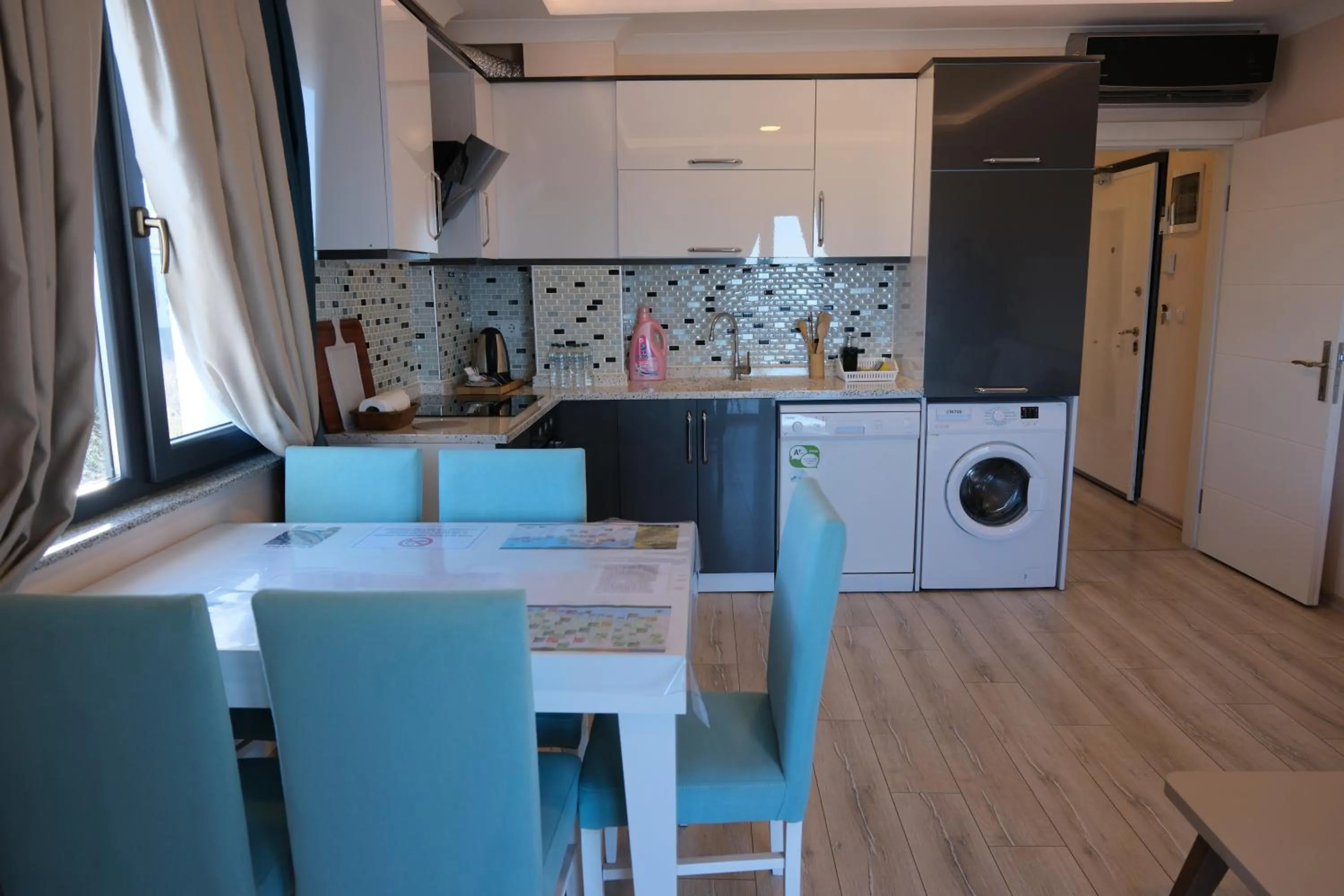 Kitchen or kitchenette in Şahin Tepesi Suite Otel