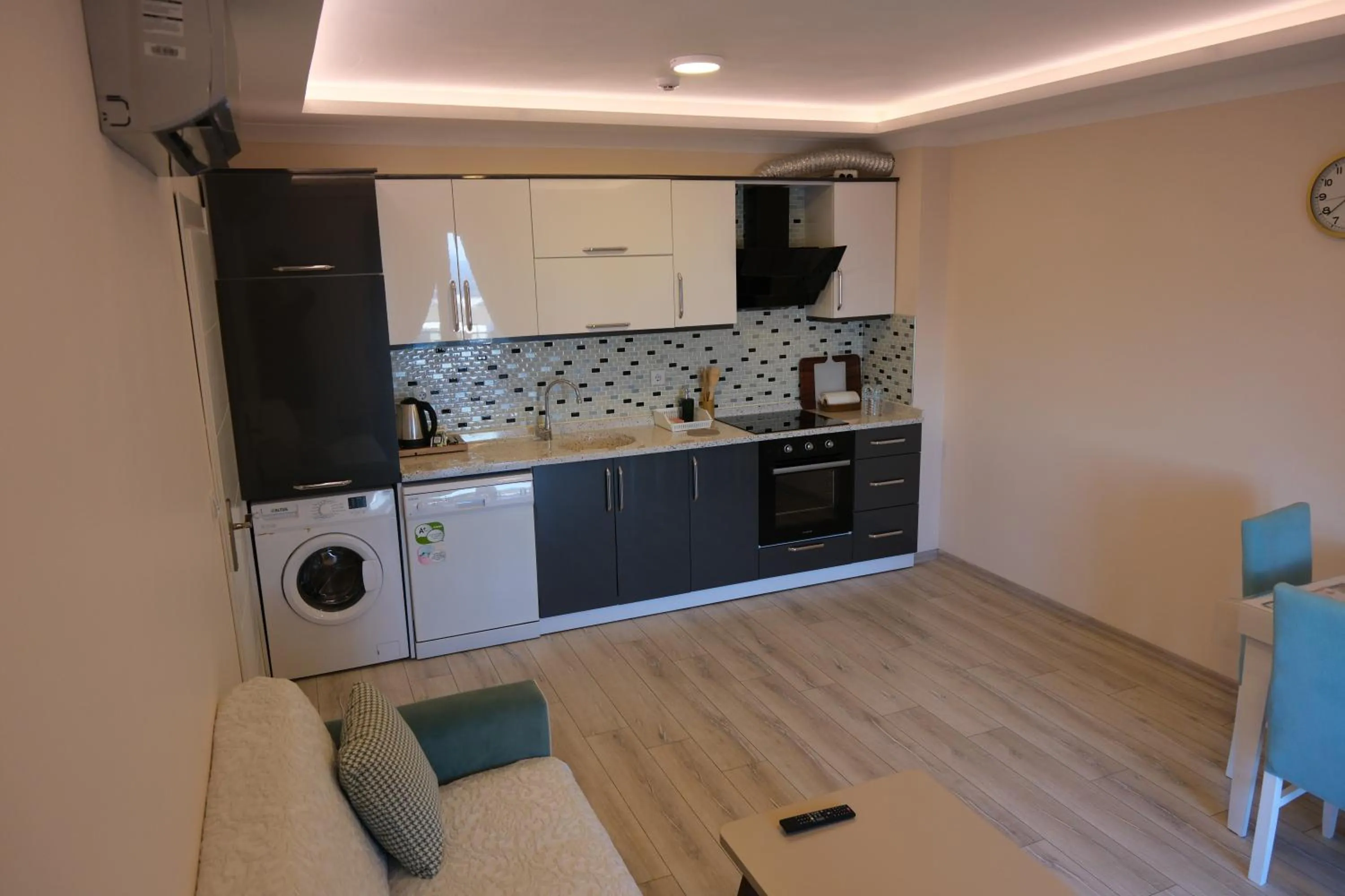 Kitchen or kitchenette in Şahin Tepesi Suite Otel