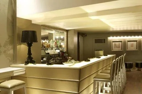 Lounge or bar in Cleopatra Hotel
