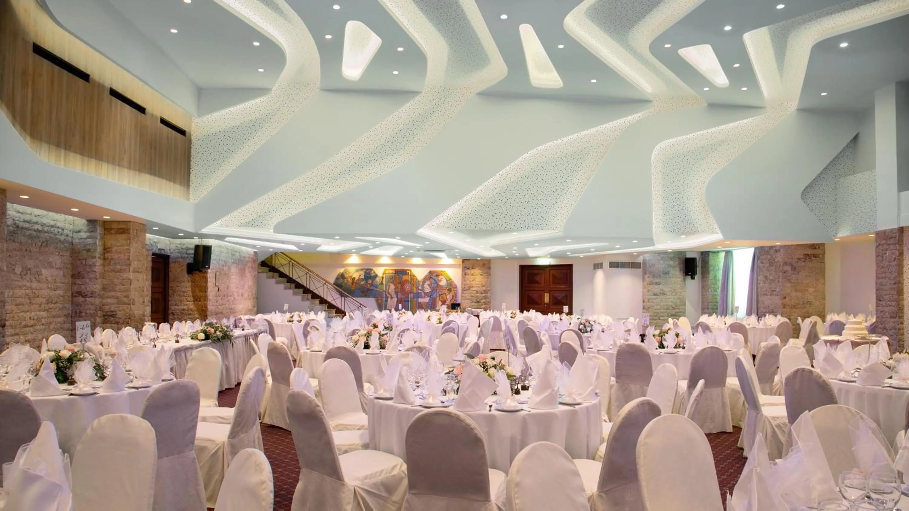Banquet/Function facilities in Cleopatra Hotel