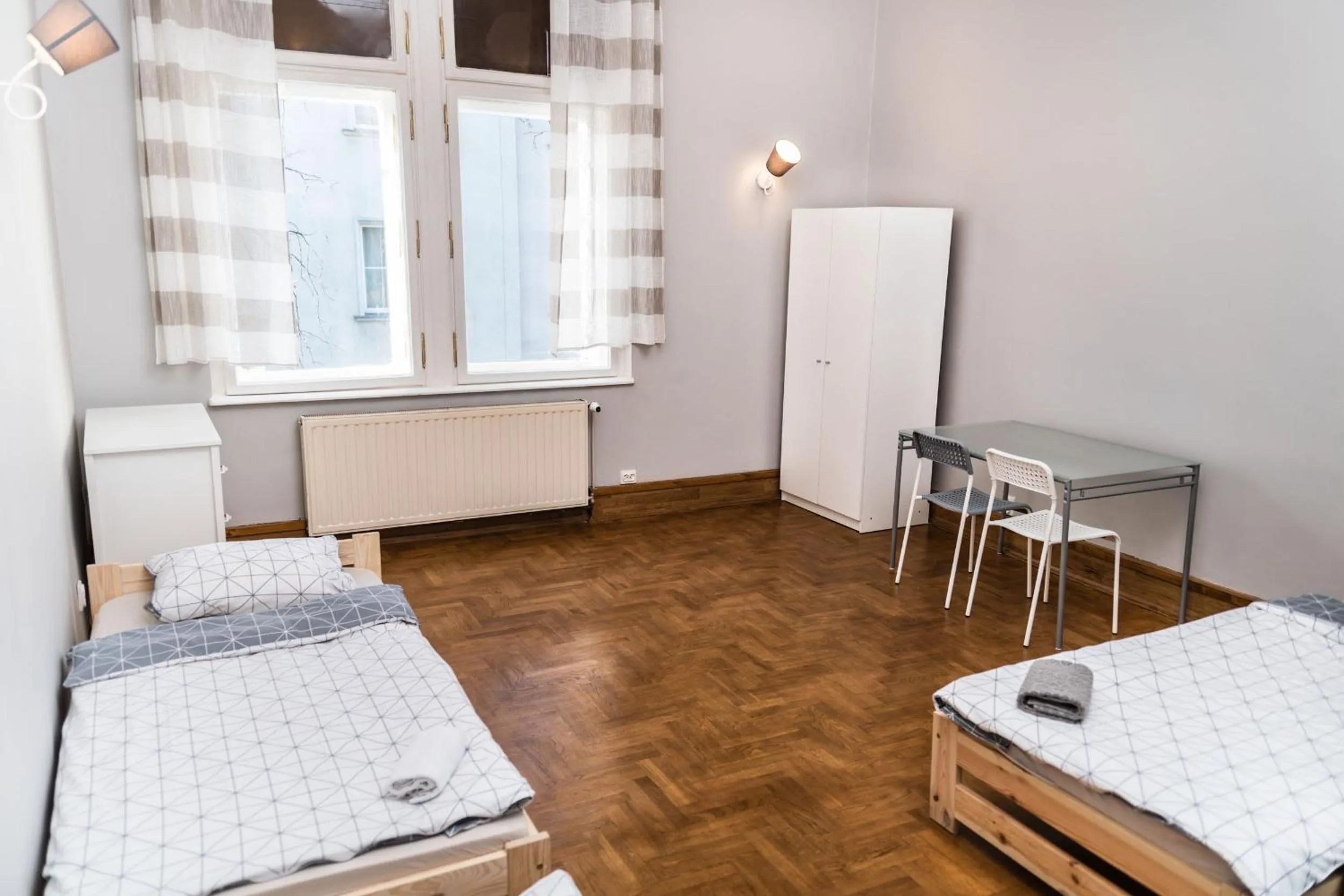 TV/Entertainment Center in Hostel Krakowskie Klimaty