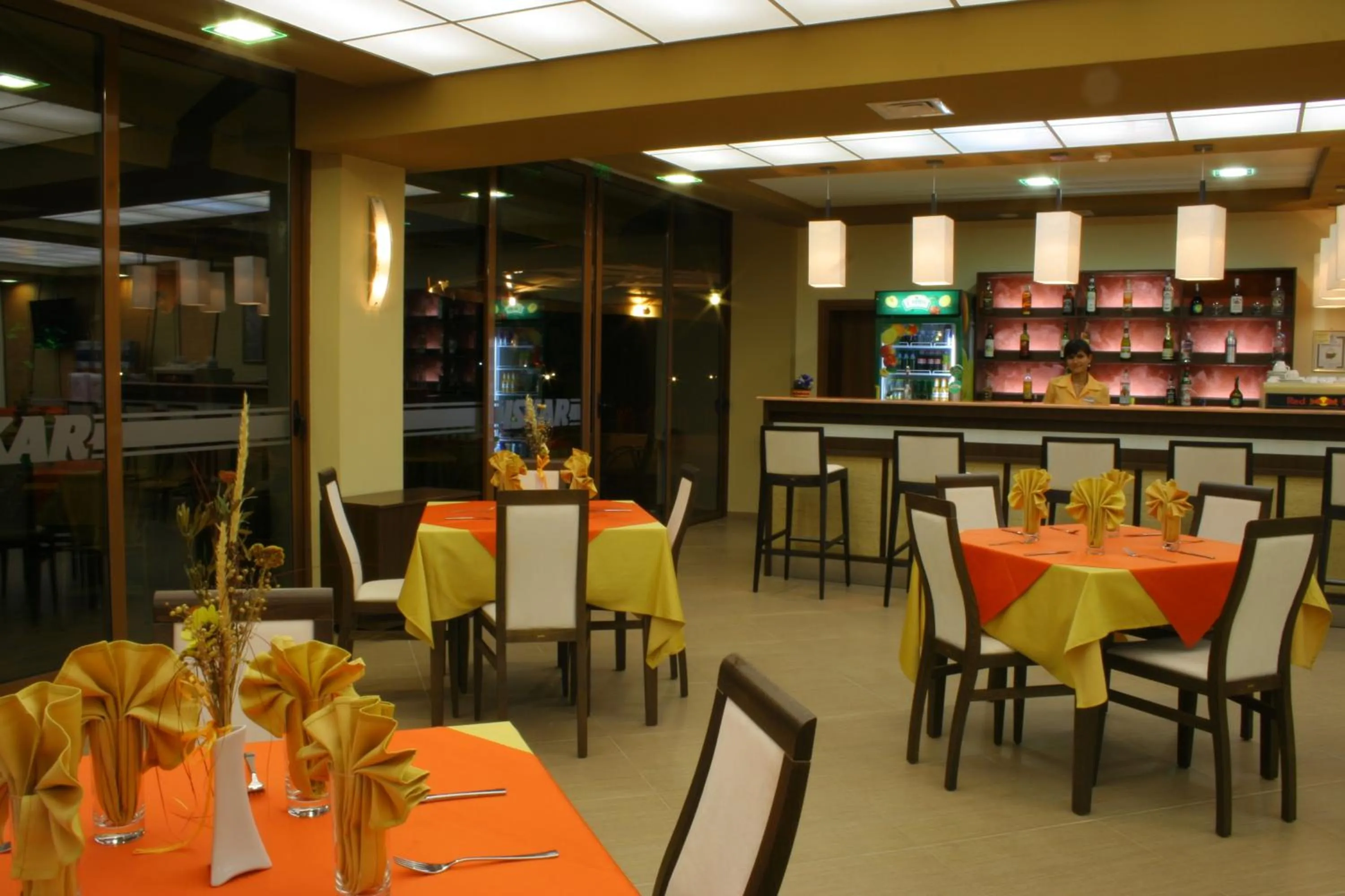 Restaurant/places to eat in Hotel Iskar & Aquapark - All Inclusive