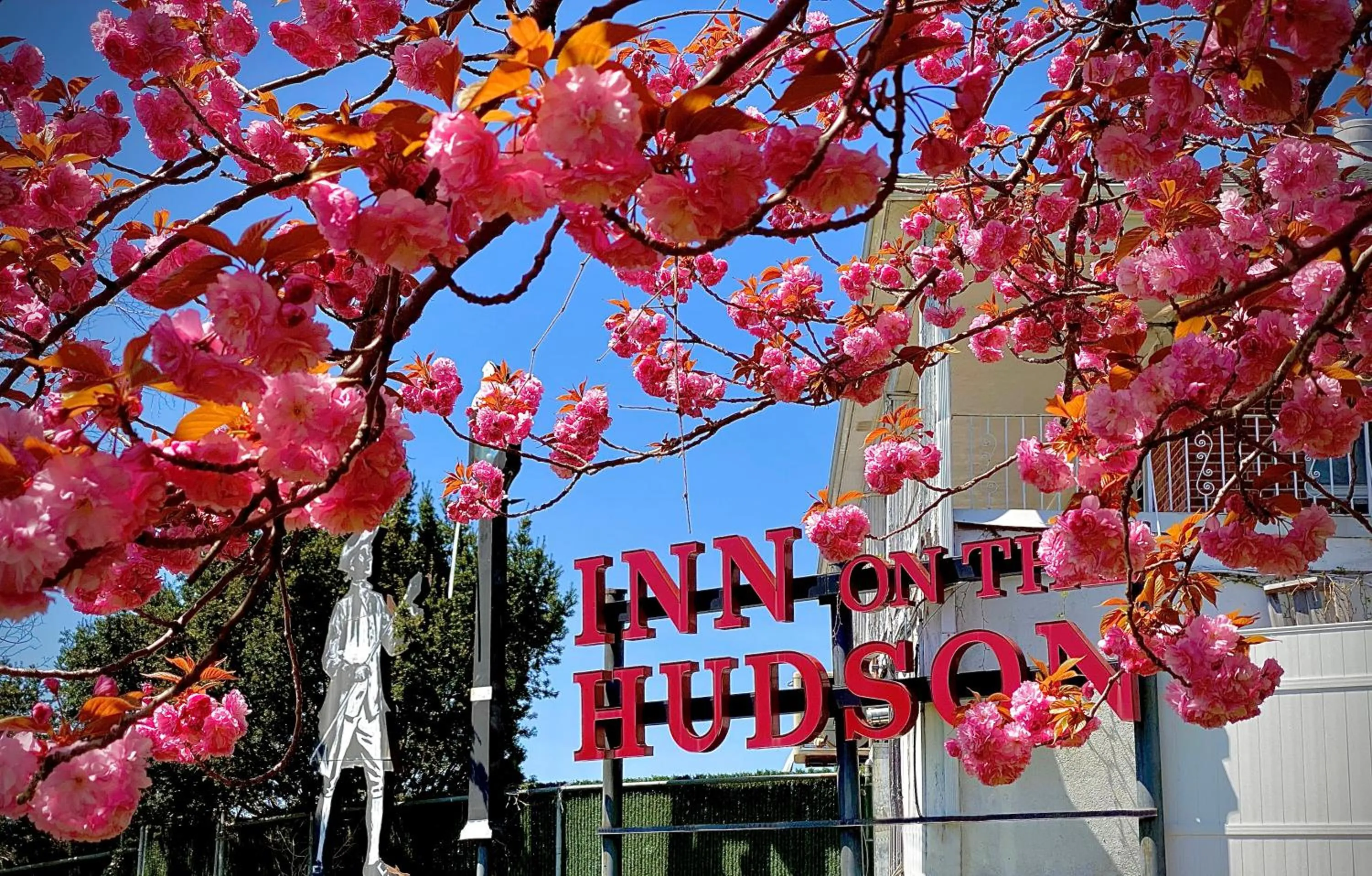 Property logo or sign in Inn on the Hudson