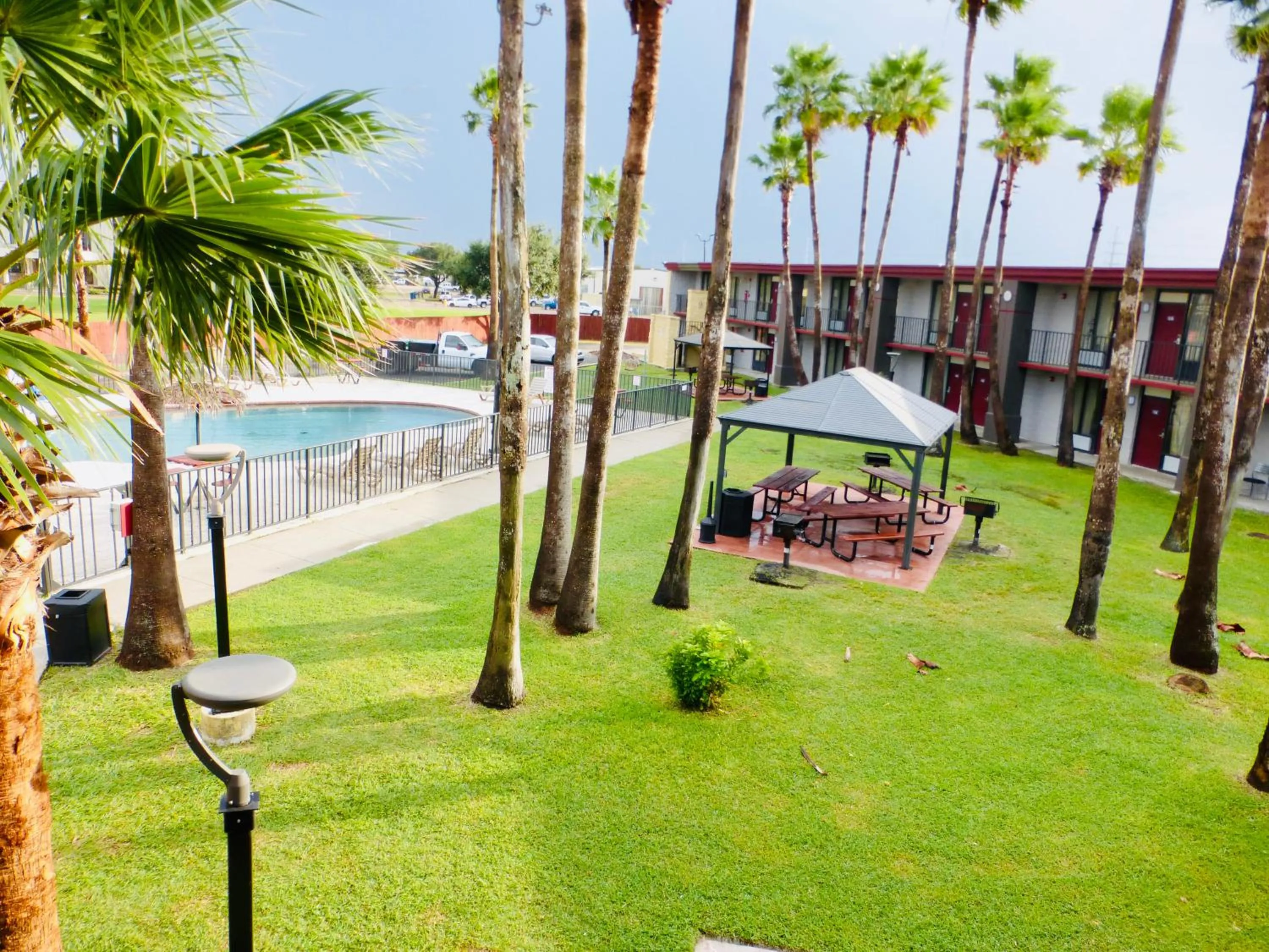 Property building in Red Roof Inn Corpus Christi North - Near Downtown