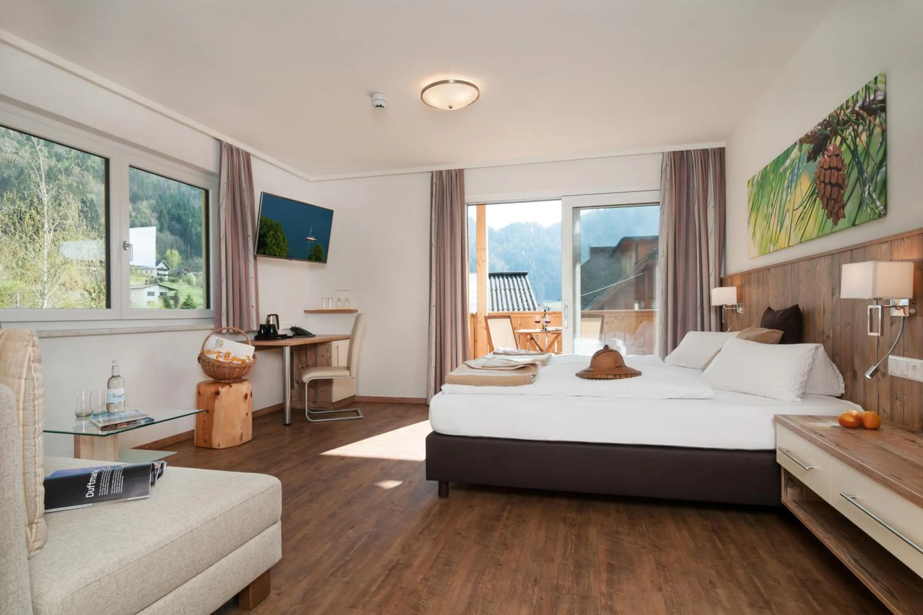 Photo of the whole room, Bed in Wellness Landhaus Parth