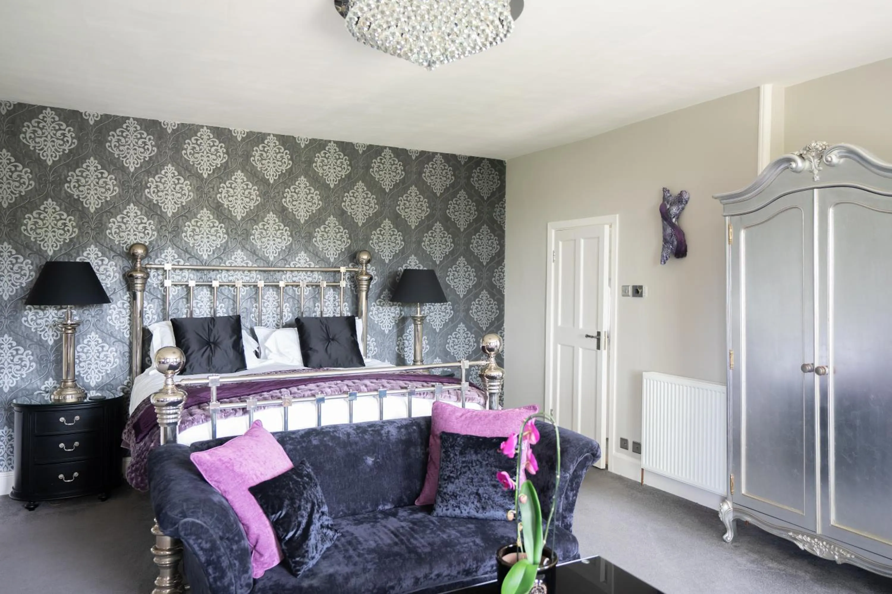 Bedroom, Bed in Dower House Hotel