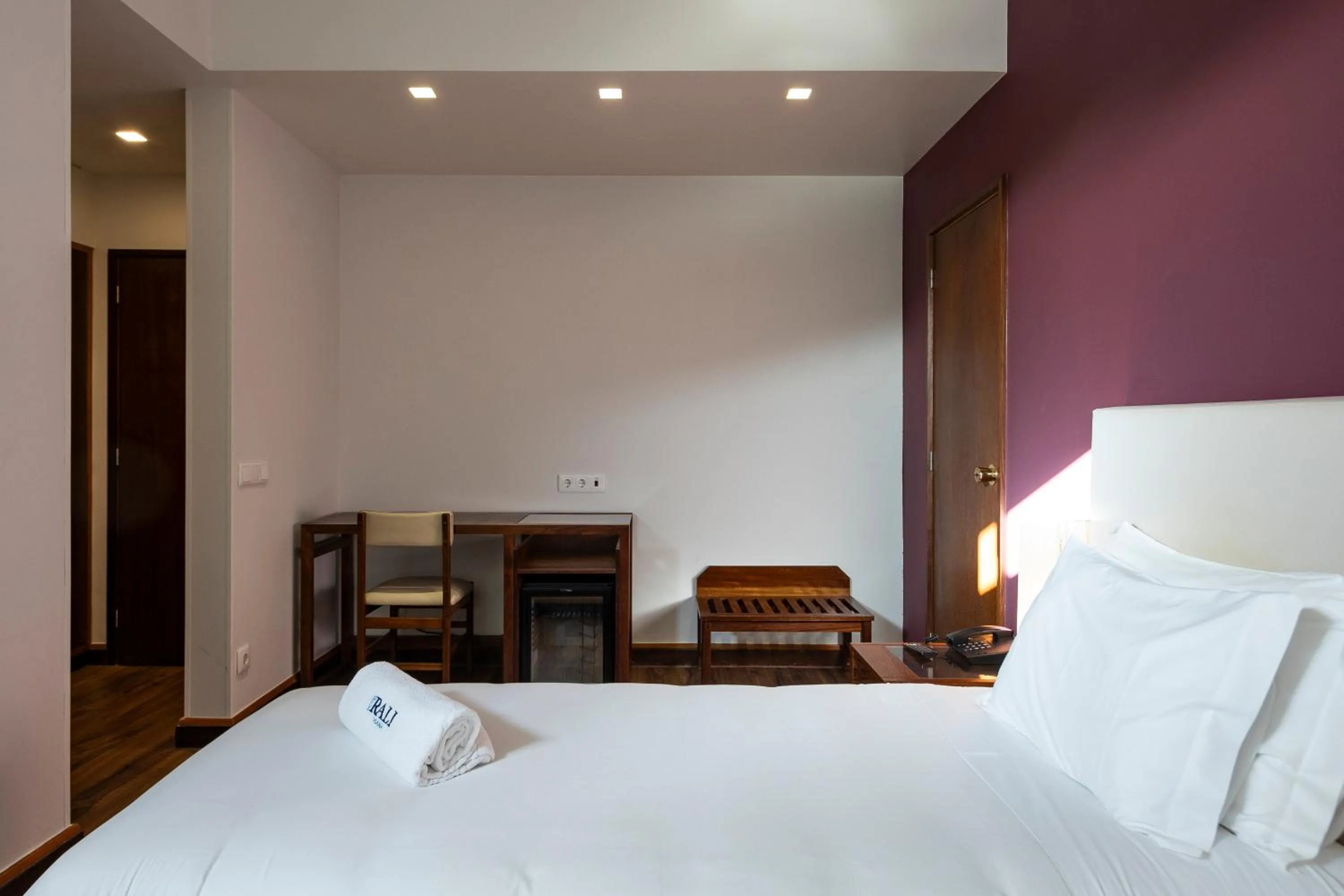 Bed in Hotel Rali Viana