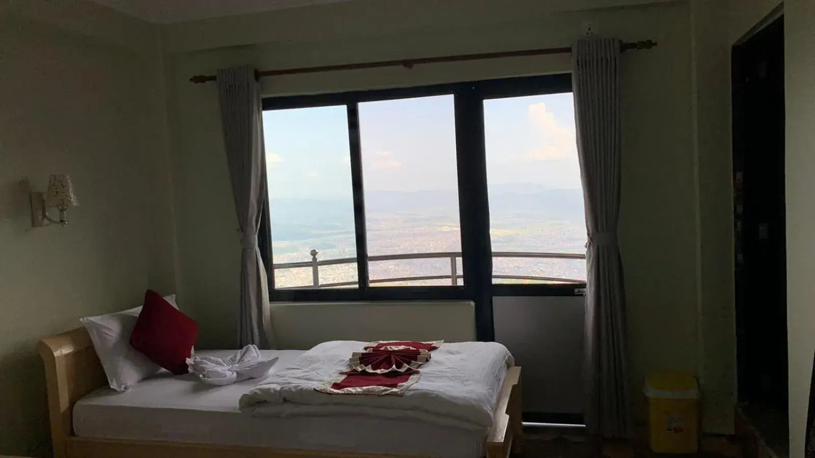 Standard Twin Room in Hotel Pristine Himalaya Standard Twin Room in Hotel Pristine Himalaya