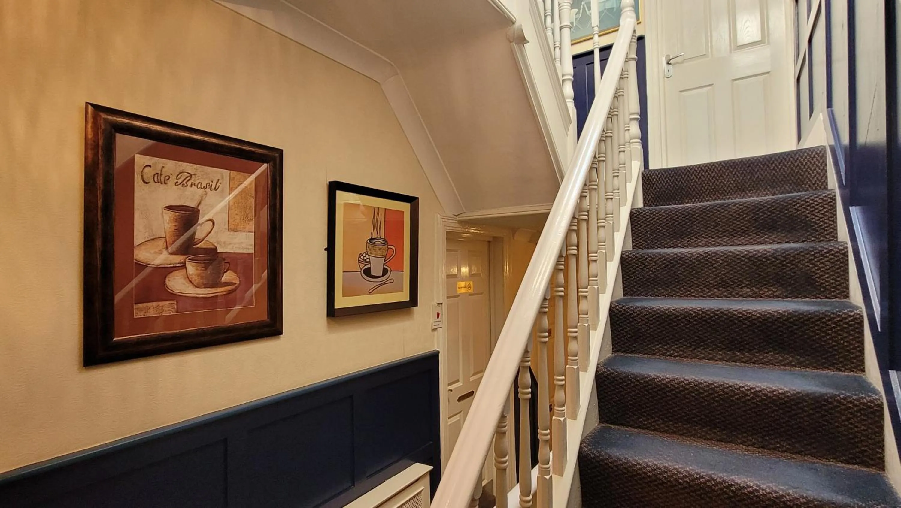 Property building in Argyle Lodge Self Catering Guest House