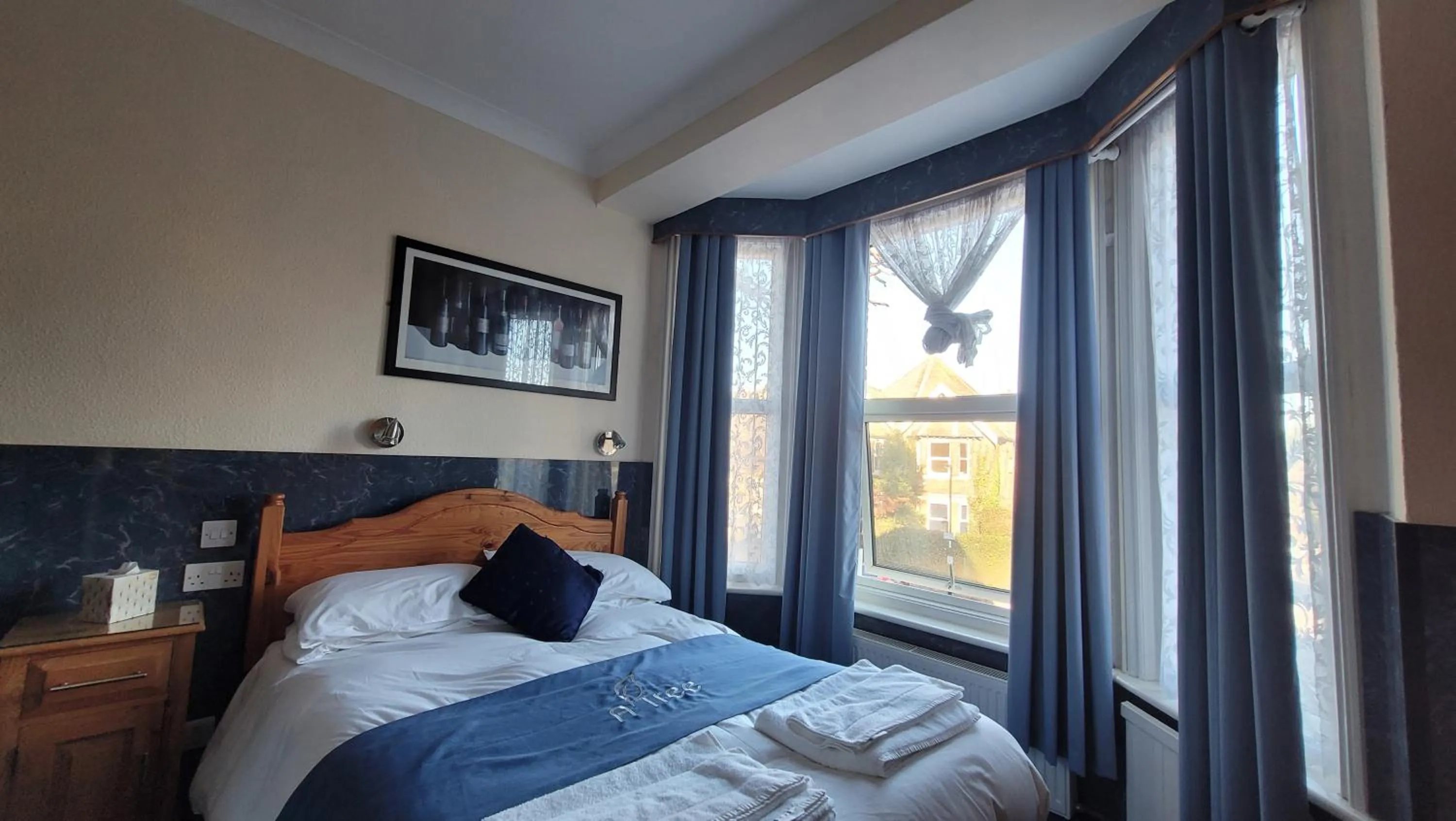 Bed in Argyle Lodge Self Catering Guest House