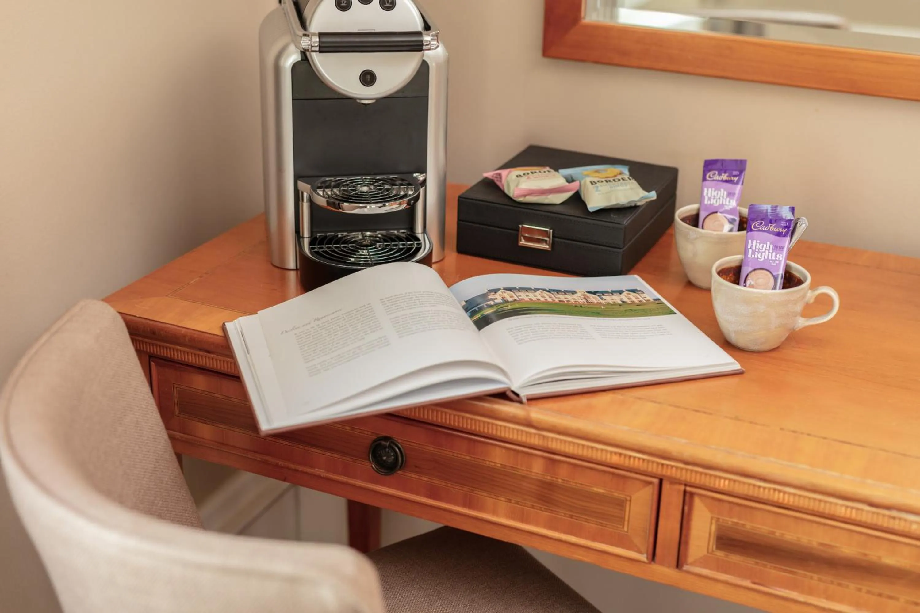 Coffee/tea facilities in Carnoustie Golf Hotel 'A Bespoke Hotel’