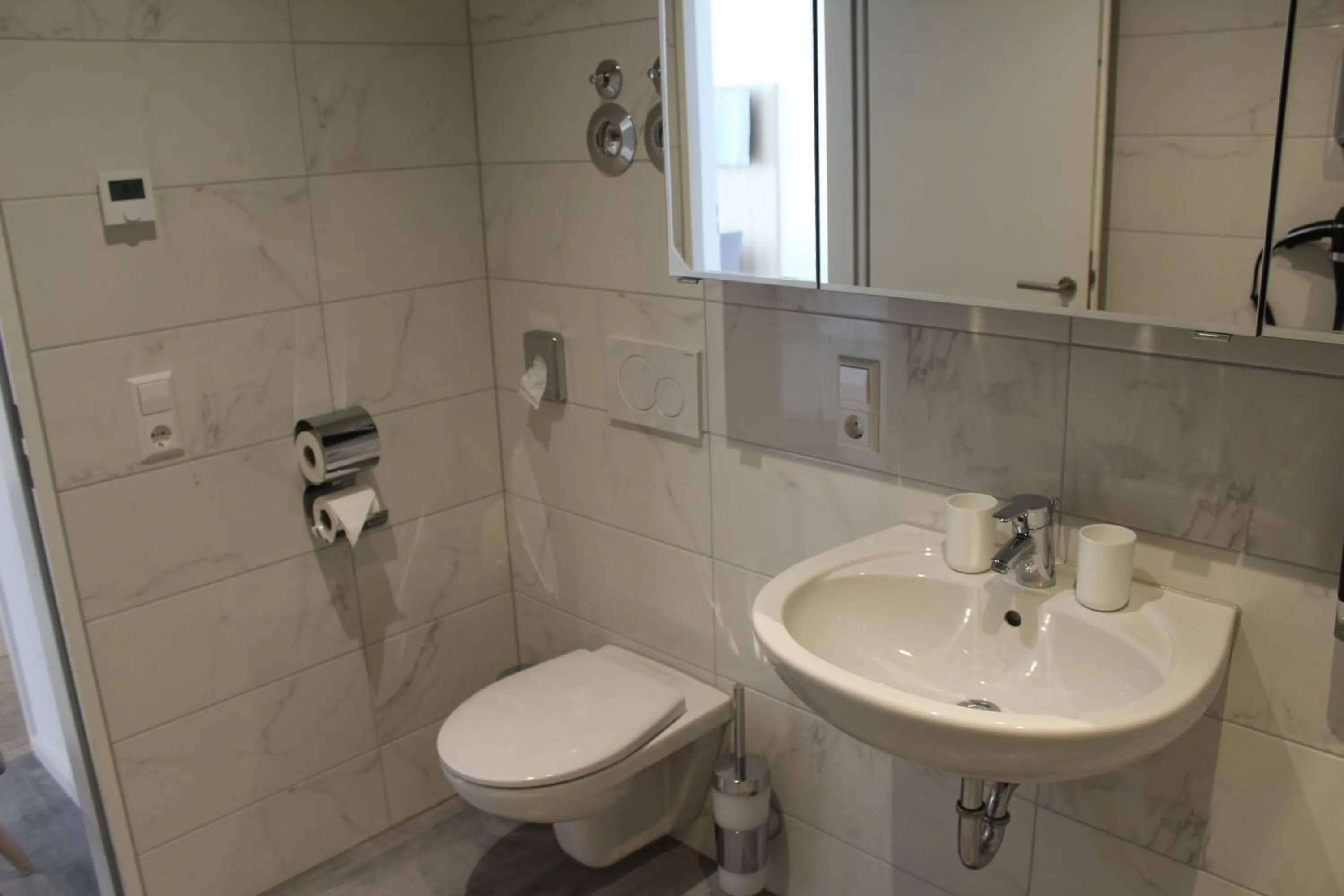 Photo of the whole room in Hotel Lumi