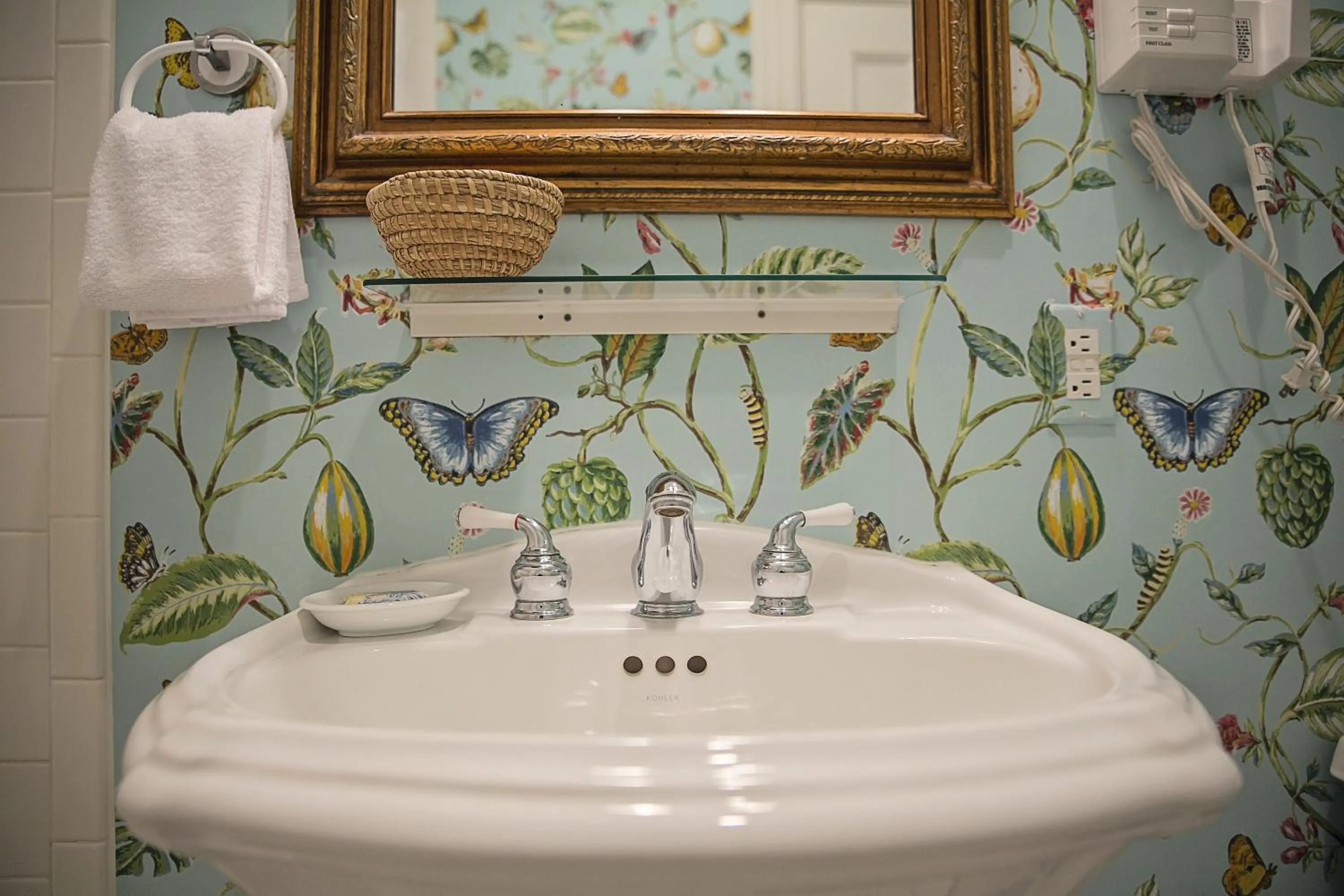 Bathroom in The Beaufort Inn