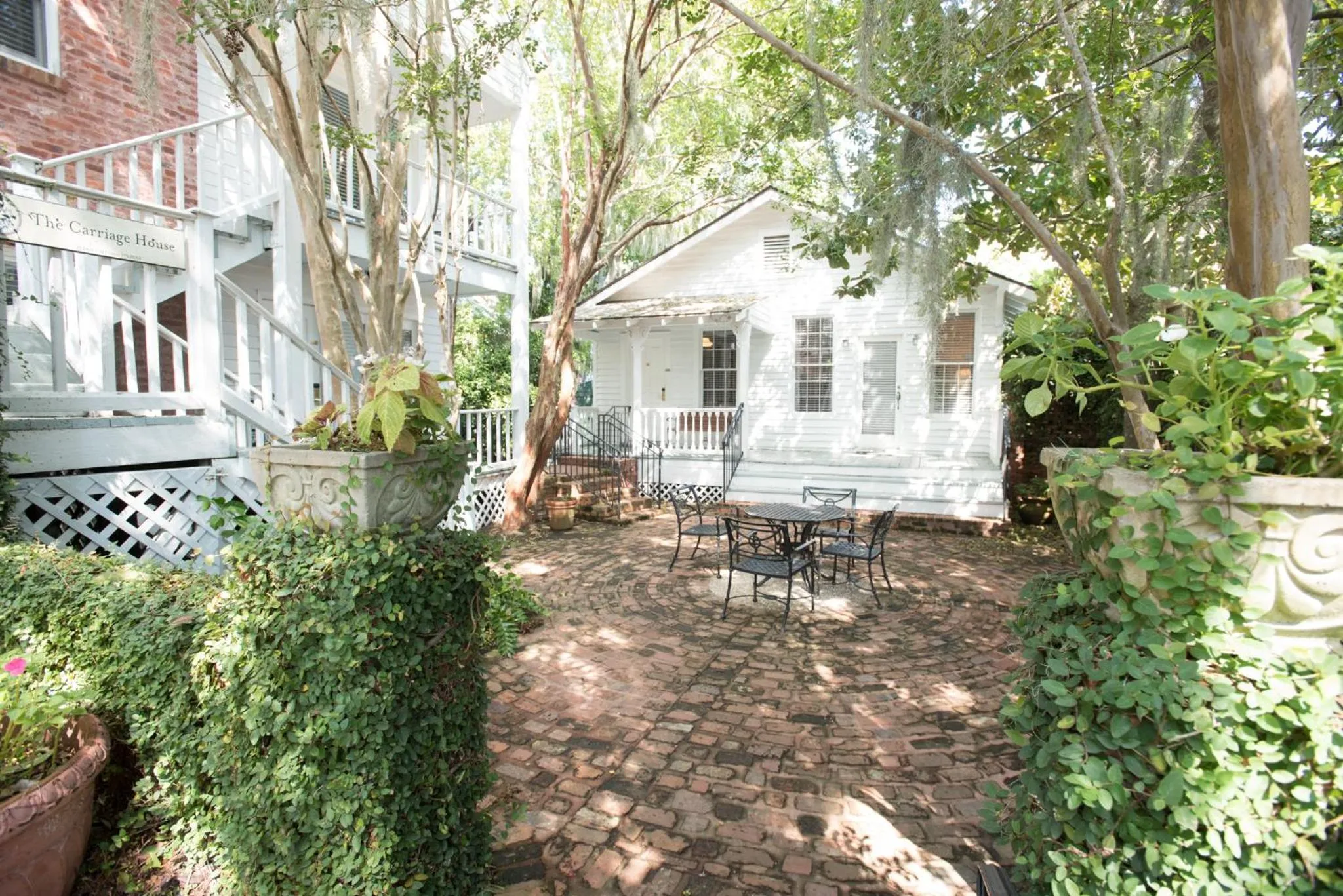 Garden in The Beaufort Inn