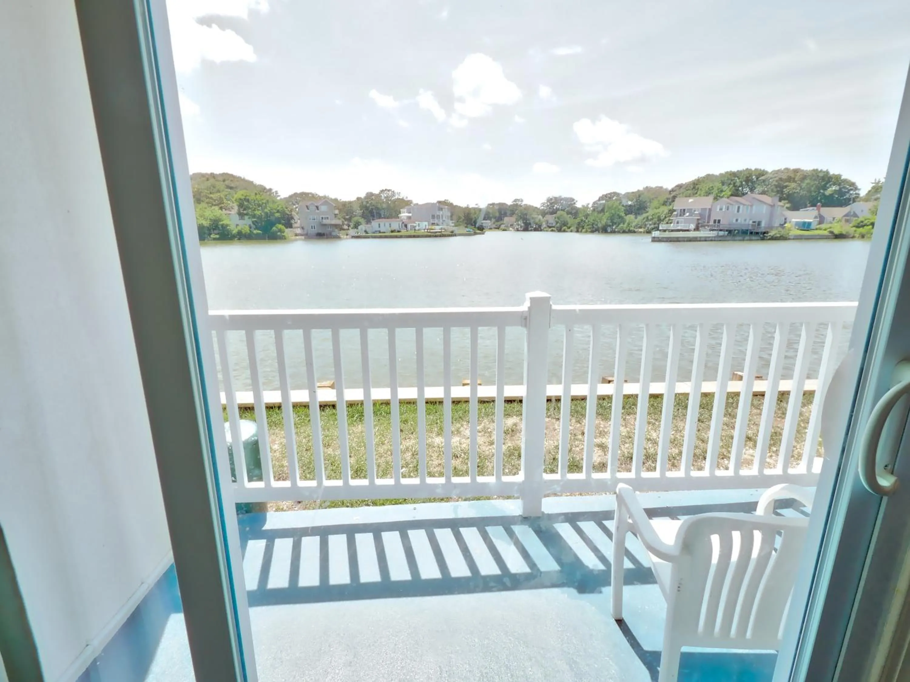 Day in Seashire Inn & Suites