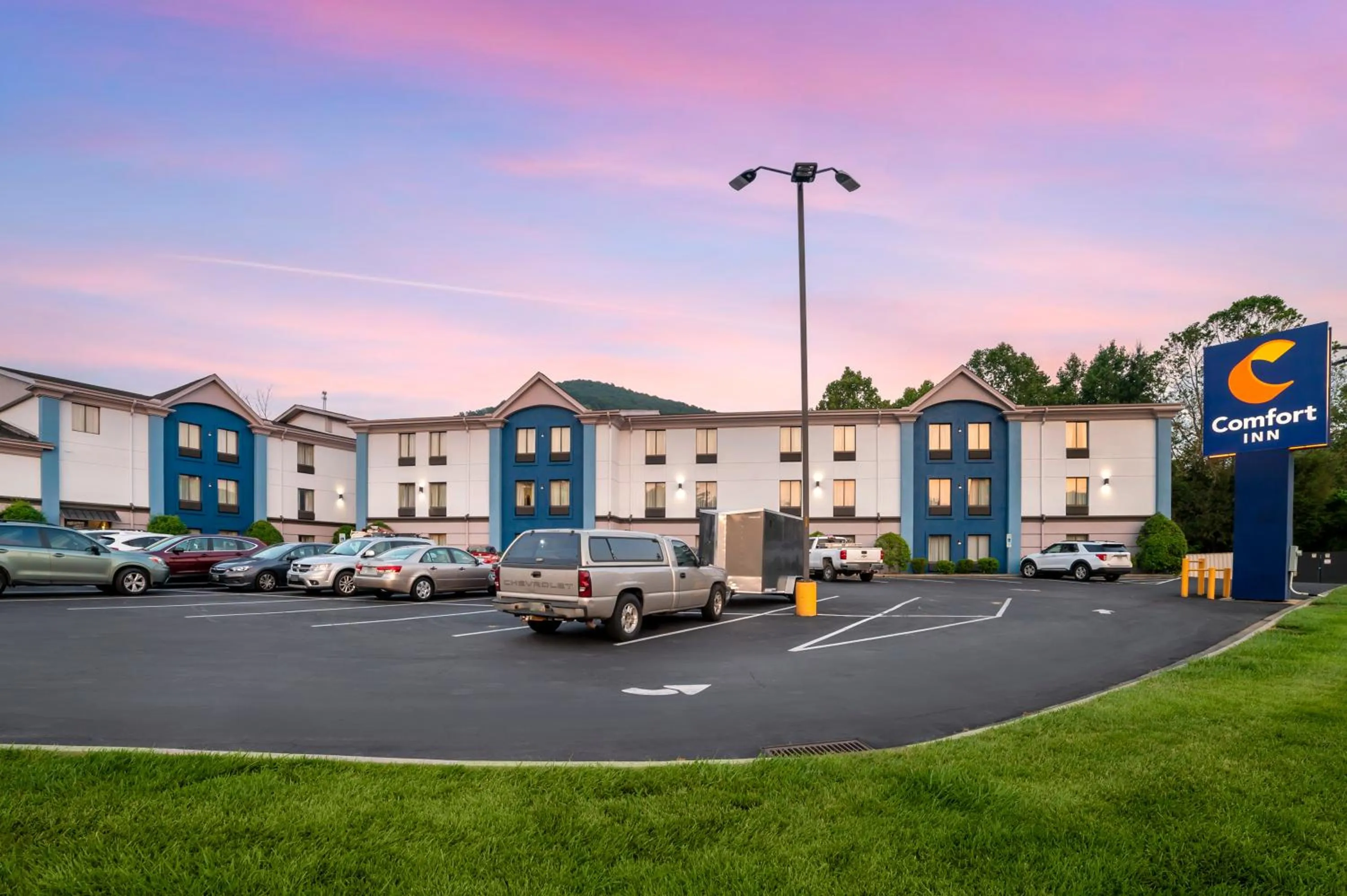 Property building in Comfort Inn Asheville East-Blue Ridge Pkwy Access