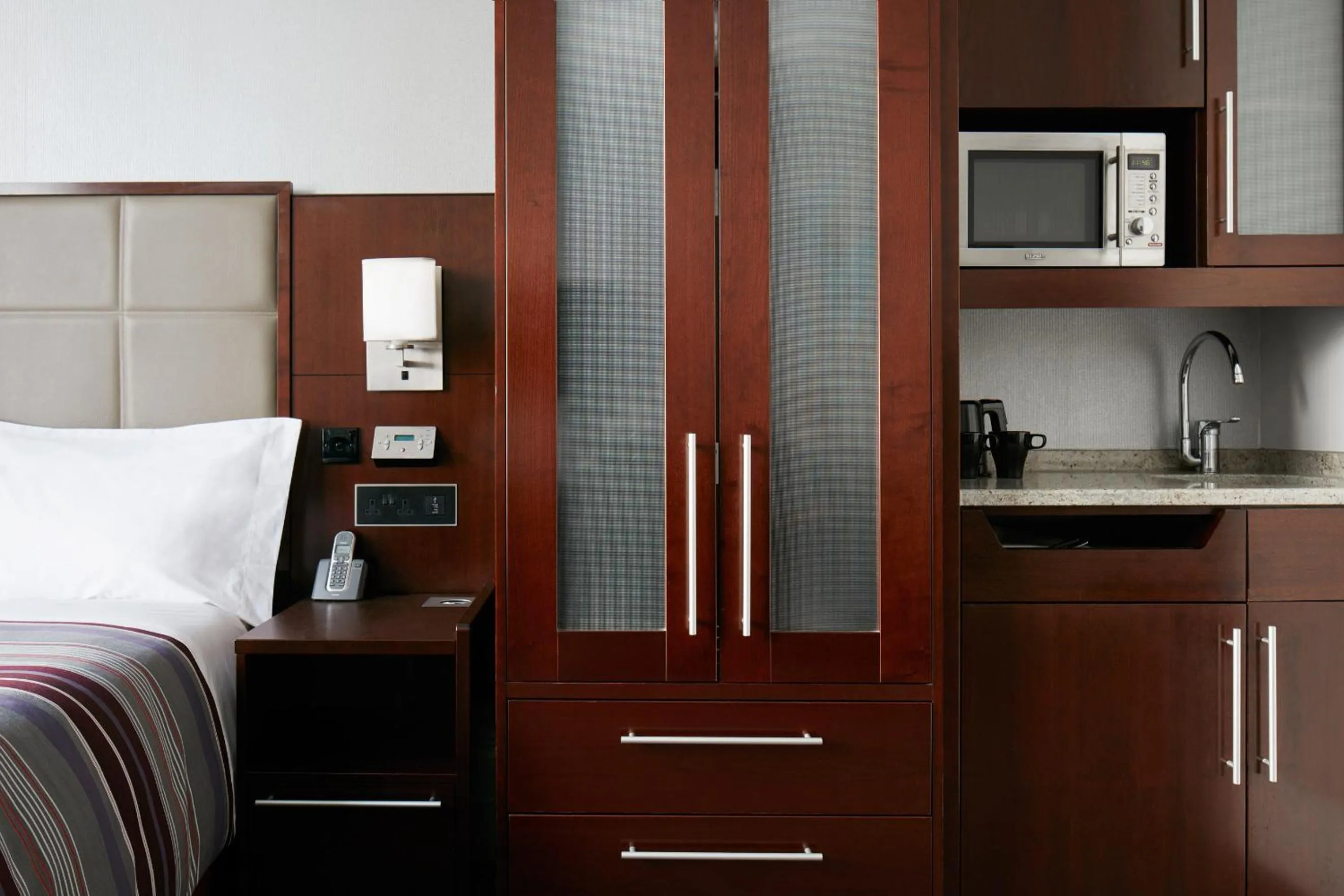 Bedroom, Bed in The Grand at Trafalgar Square