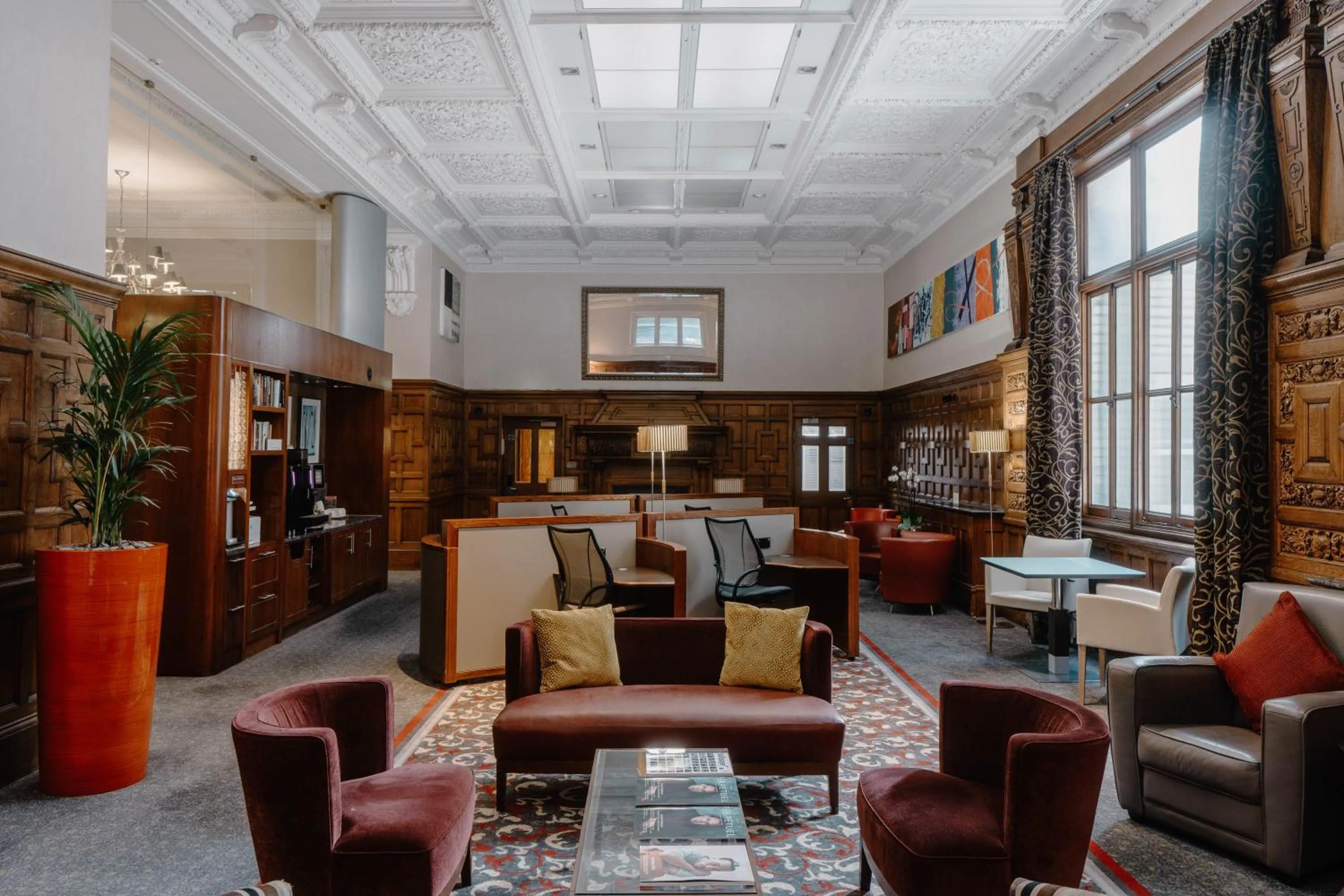 Lobby or reception in The Grand at Trafalgar Square