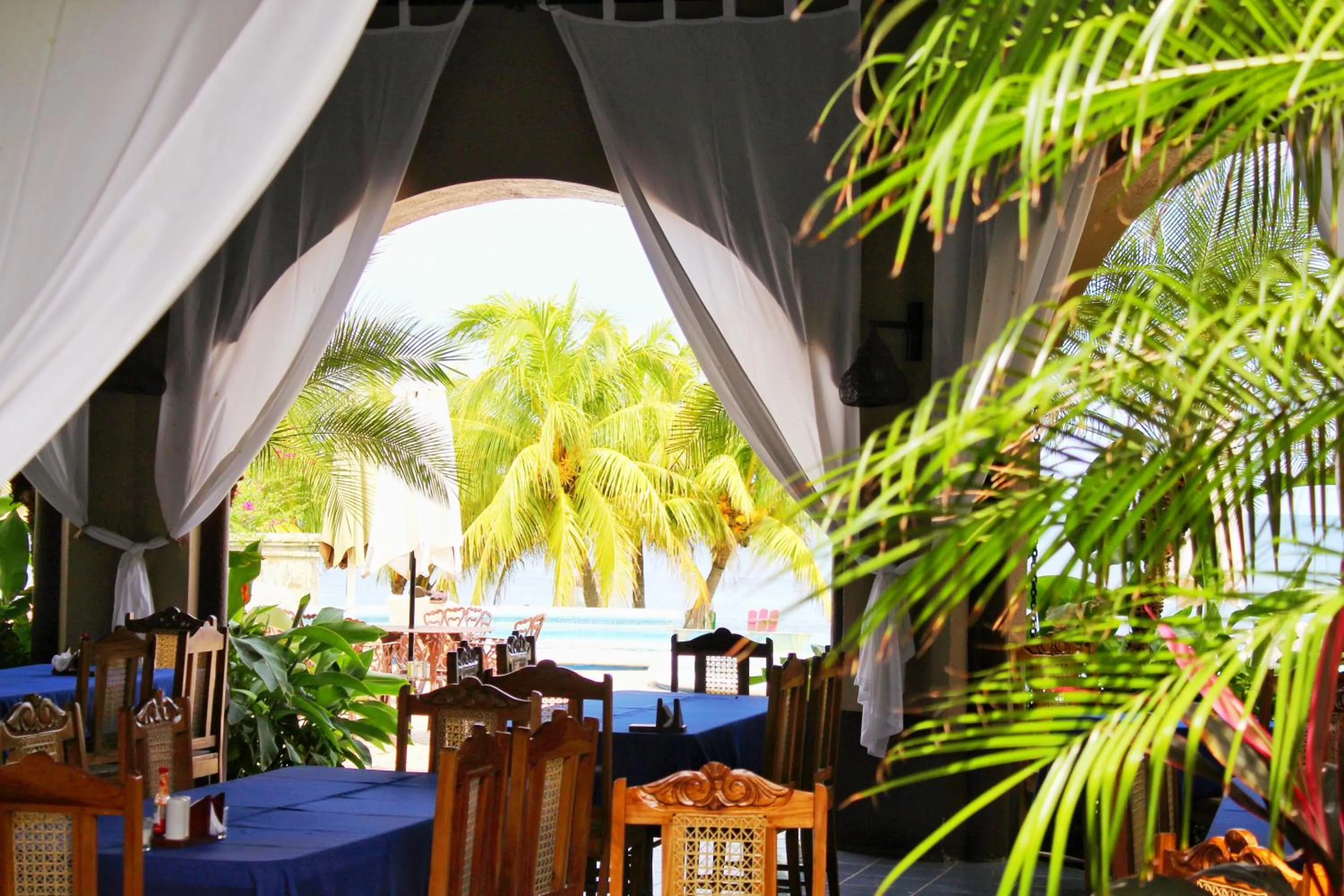 Restaurant/places to eat in Suite Rivas 126 Gran Pacifica Resort